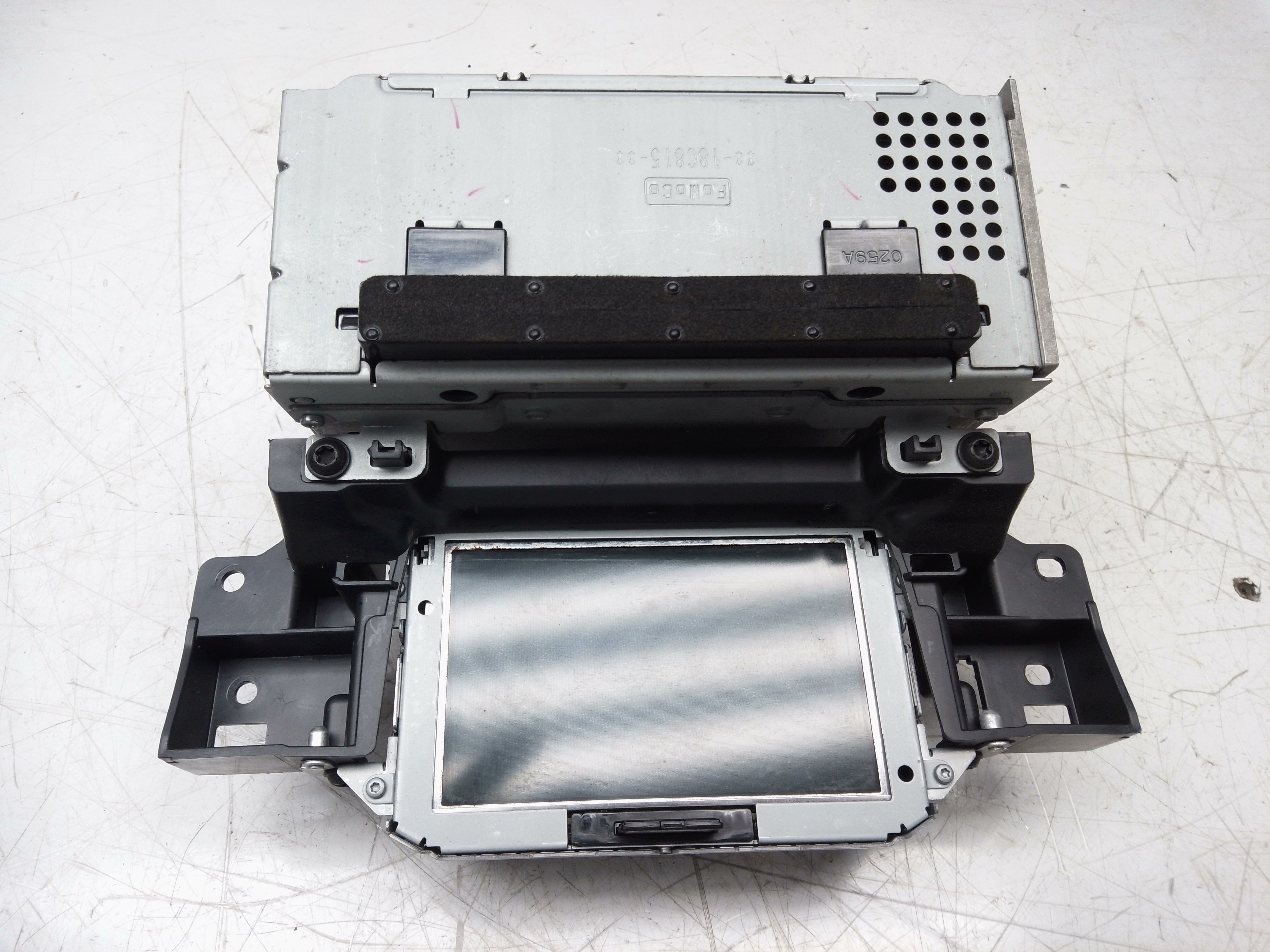 Ford Focus Radio  Car Radio Stereo CD (F1BT-18C815-HE)