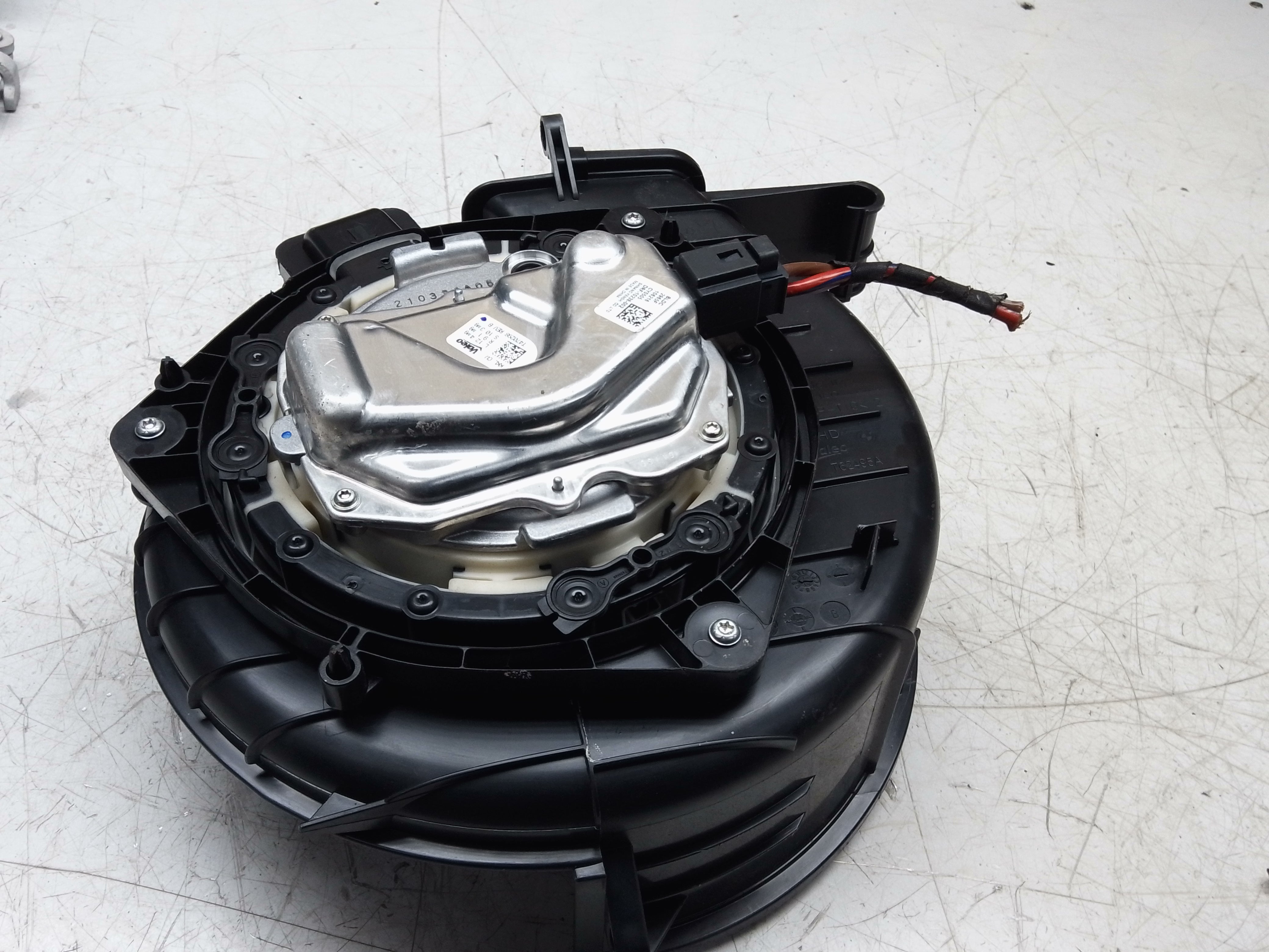 BMW 3 Series G20 G28 2021 Heater Blower Fan (T62495A)