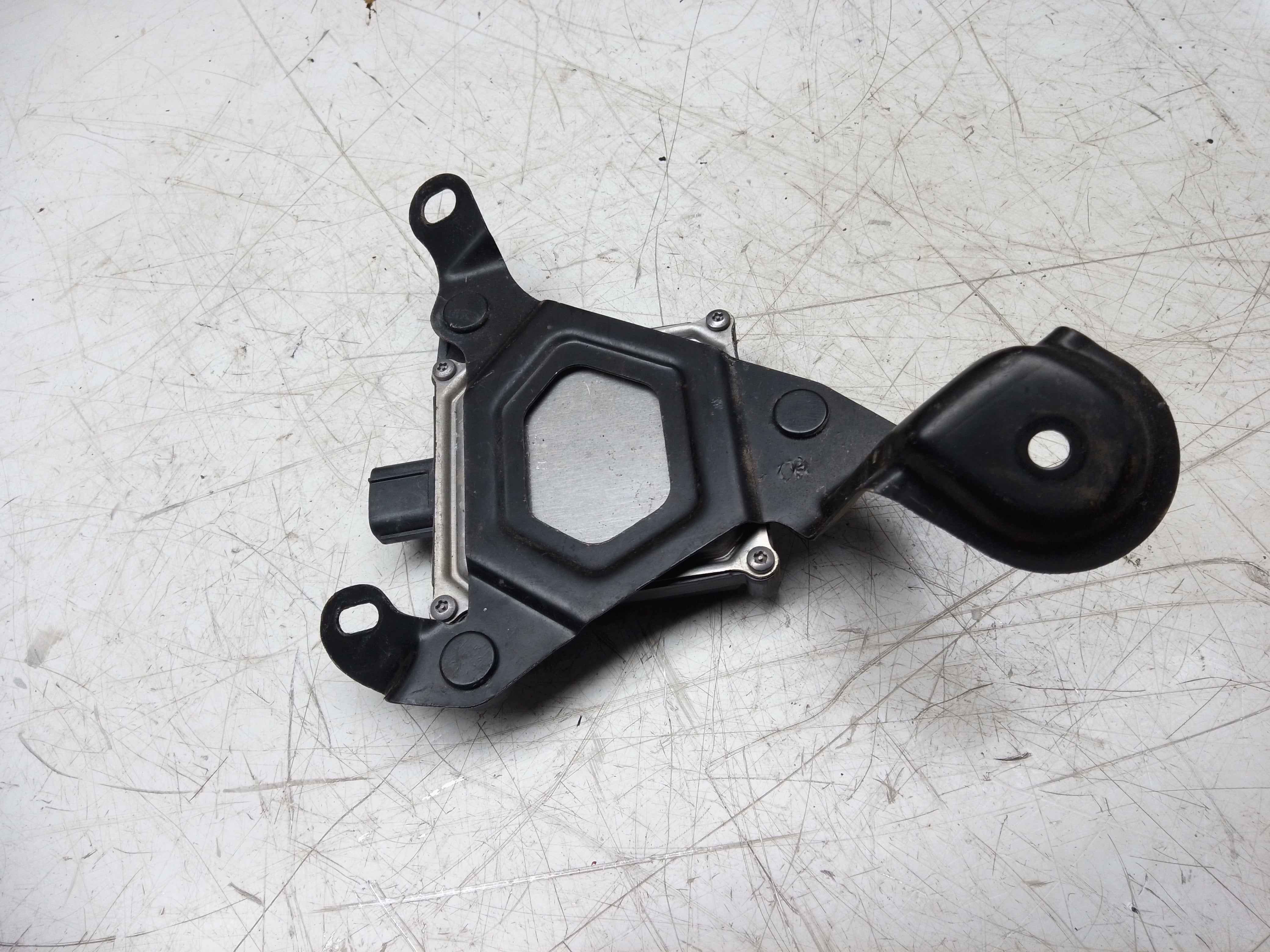 Toyota C-HR 1.8 Hybrid 2018 RHD Blind Spot Control Module (A2C7625420000)