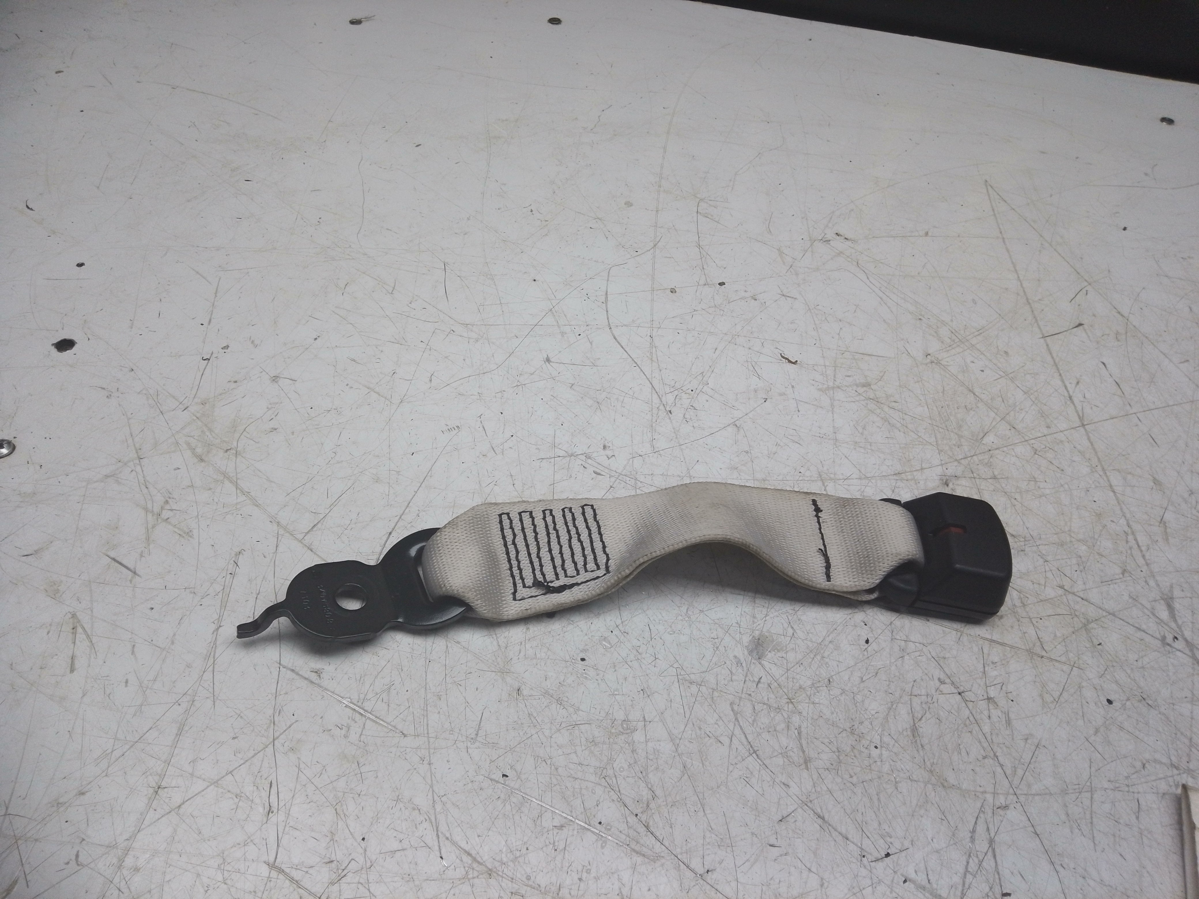 BMW 6 Series F06 M6 Gran Coupe Rear Middle Seat Buckle (34134924)