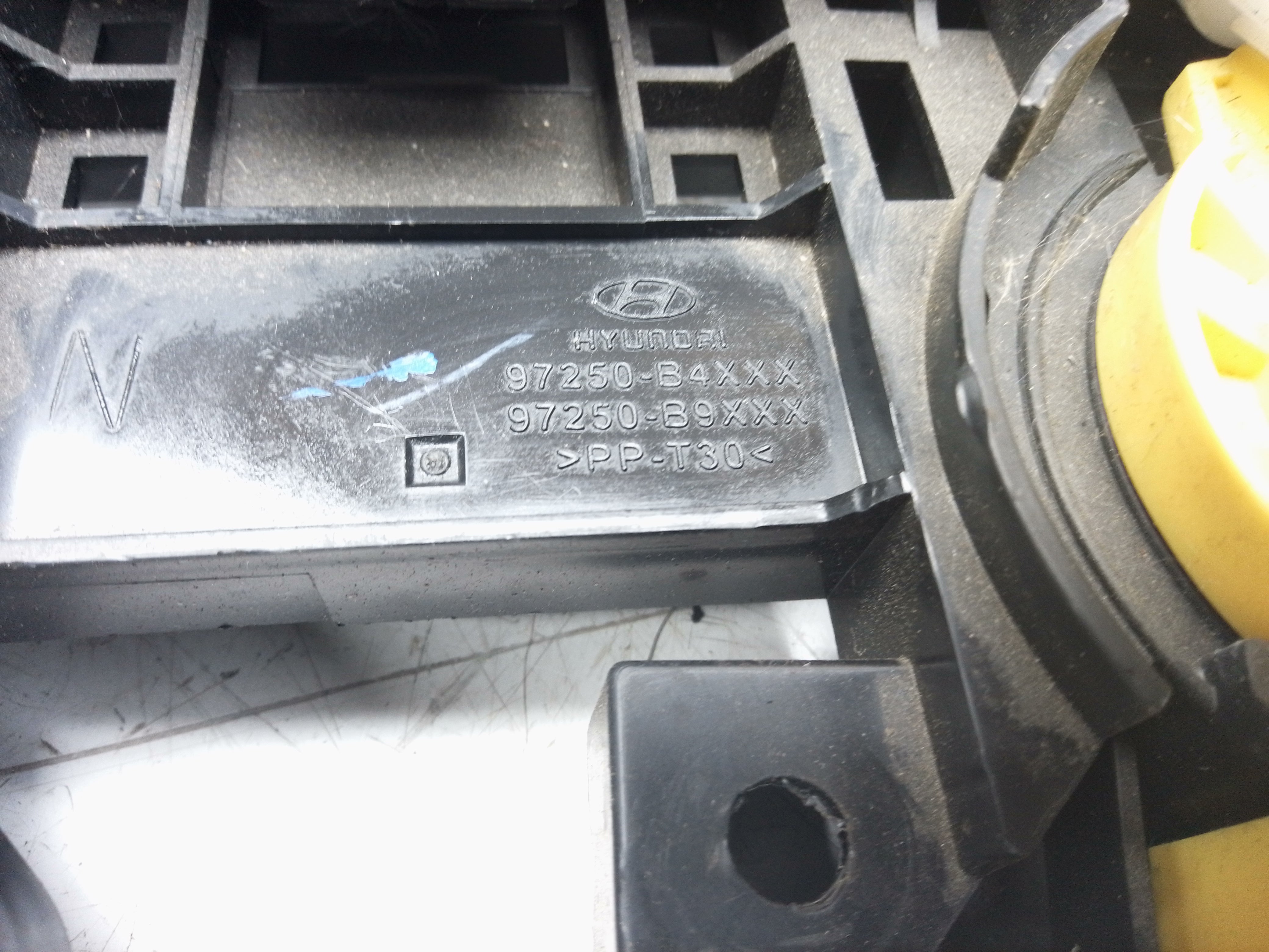 Hyundai i10 2015 A/C Heater Climate Control Panel Genuine (97250-B9400)