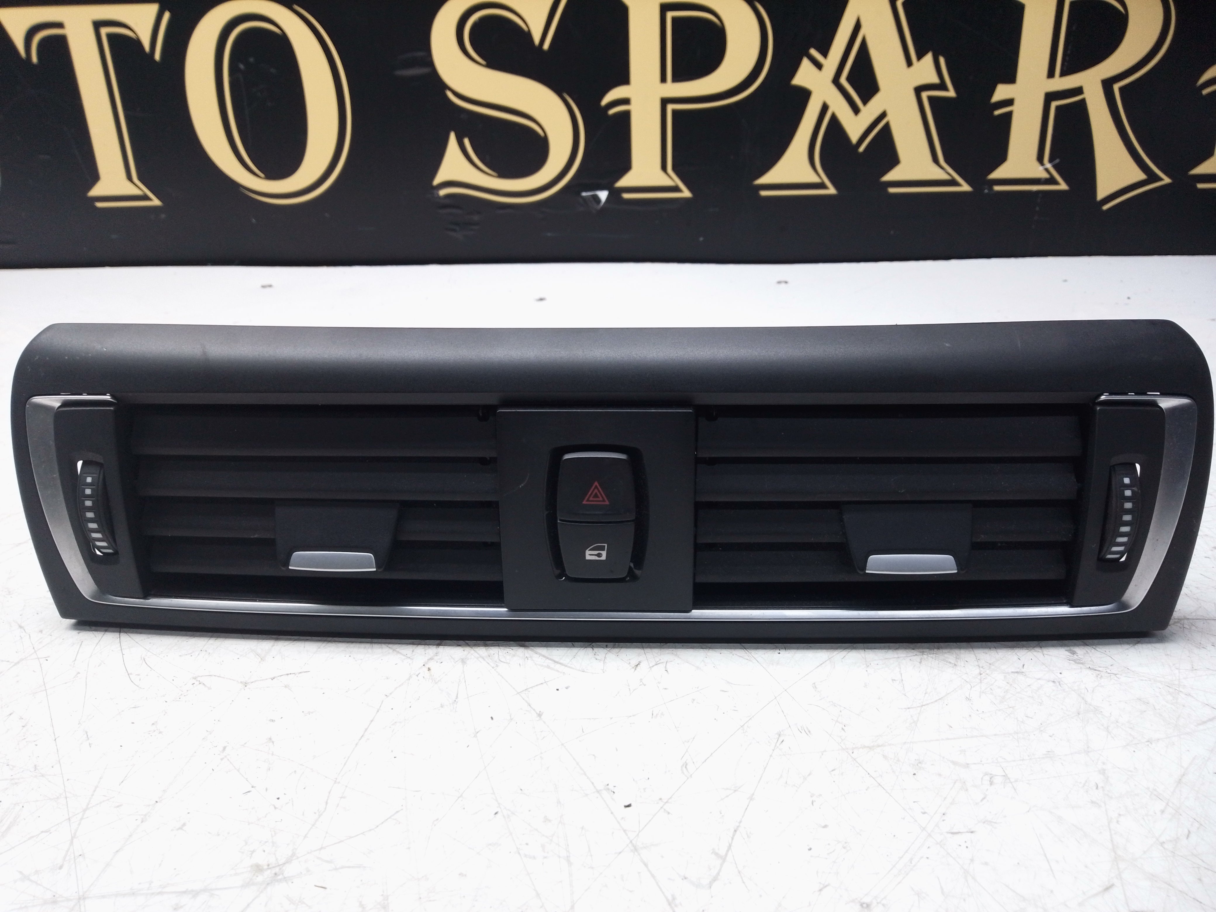 BMW 1 2 Series F20 F21 F22 F23 Dashboard Centre Grill Air Vent (9317944)