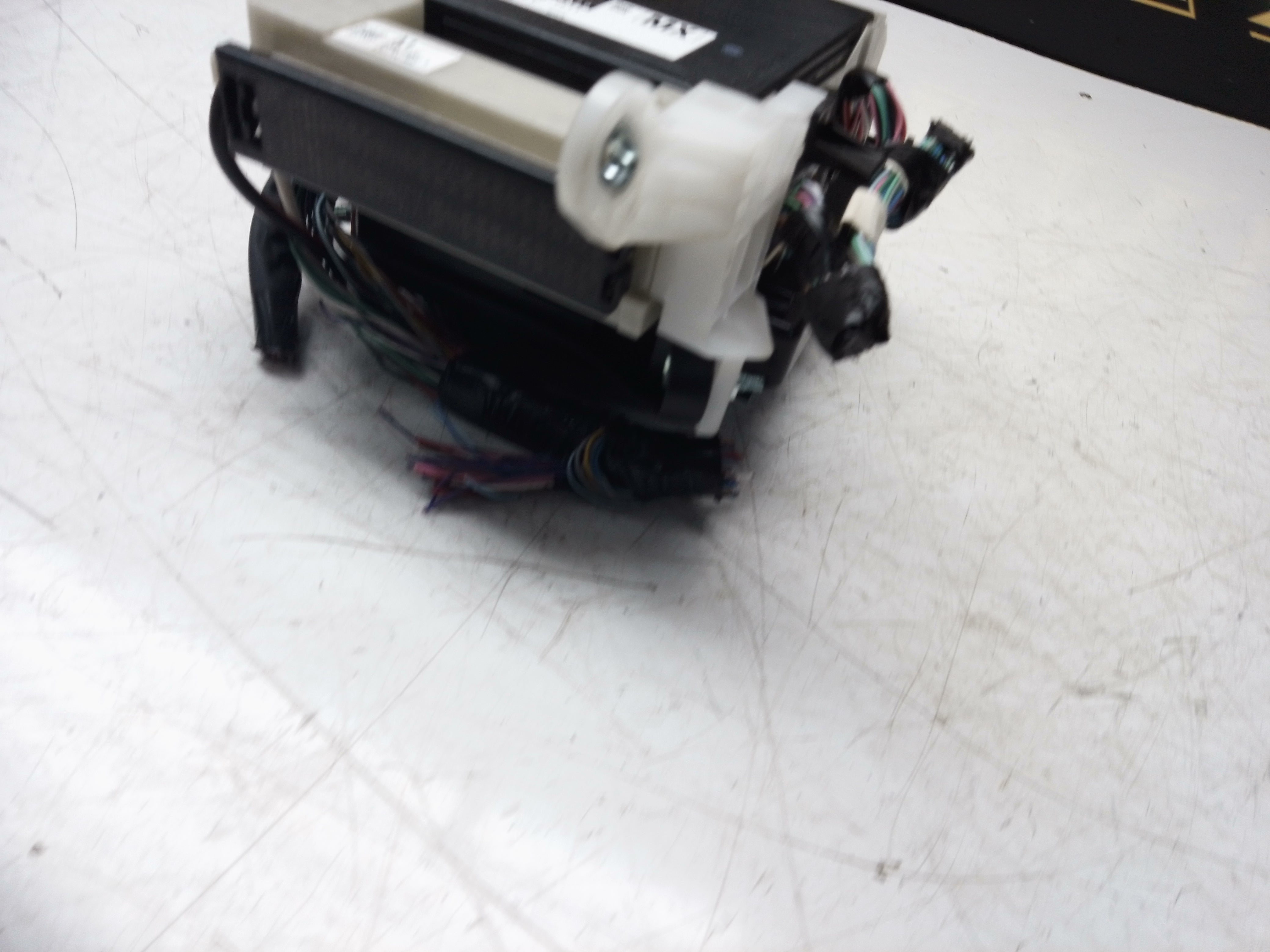 Toyota C-HR Body Control Module 1.8 Hybrid (89221-F4020)