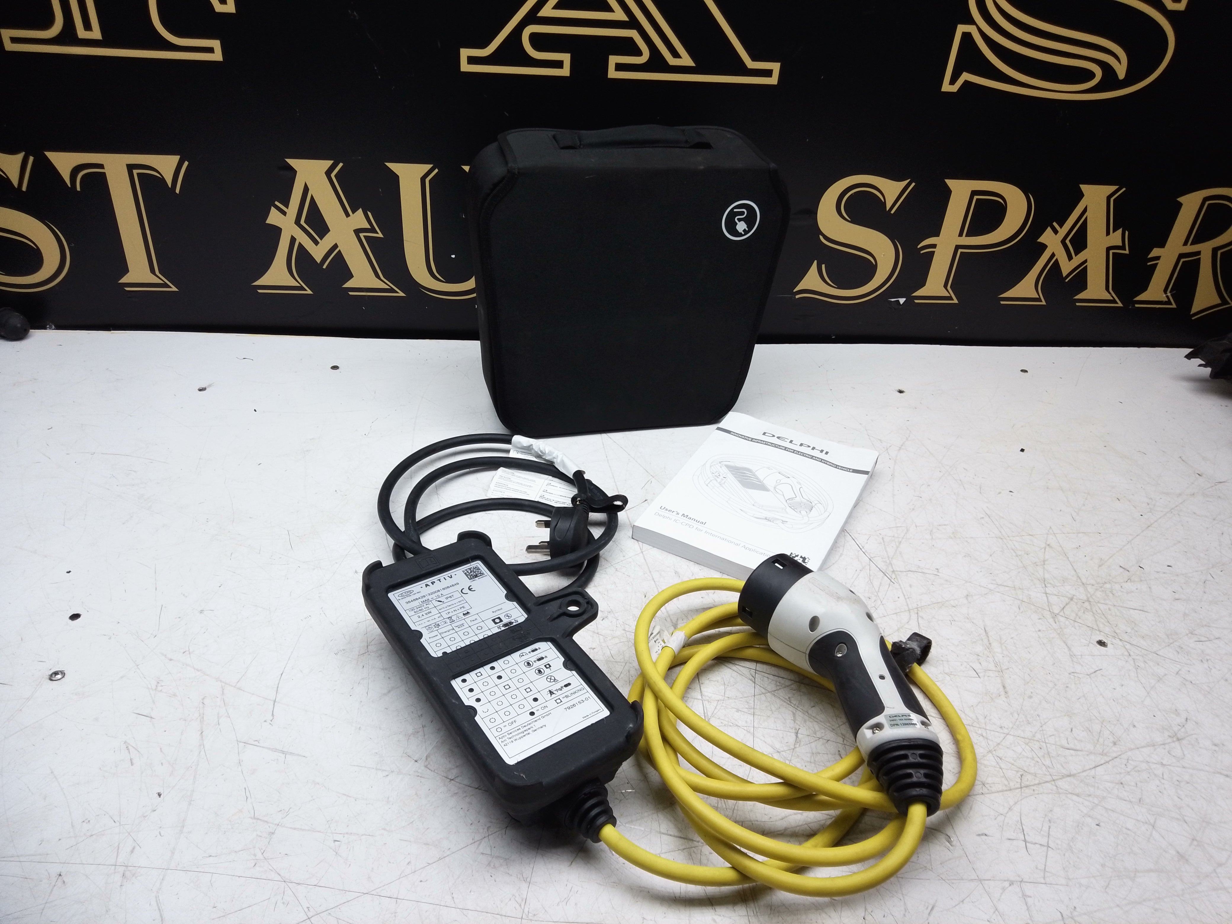 BMW EV / PHEV Type 2 Charging Cable X2 X3 30e X5 45e 330e 745Le (7926153-01)