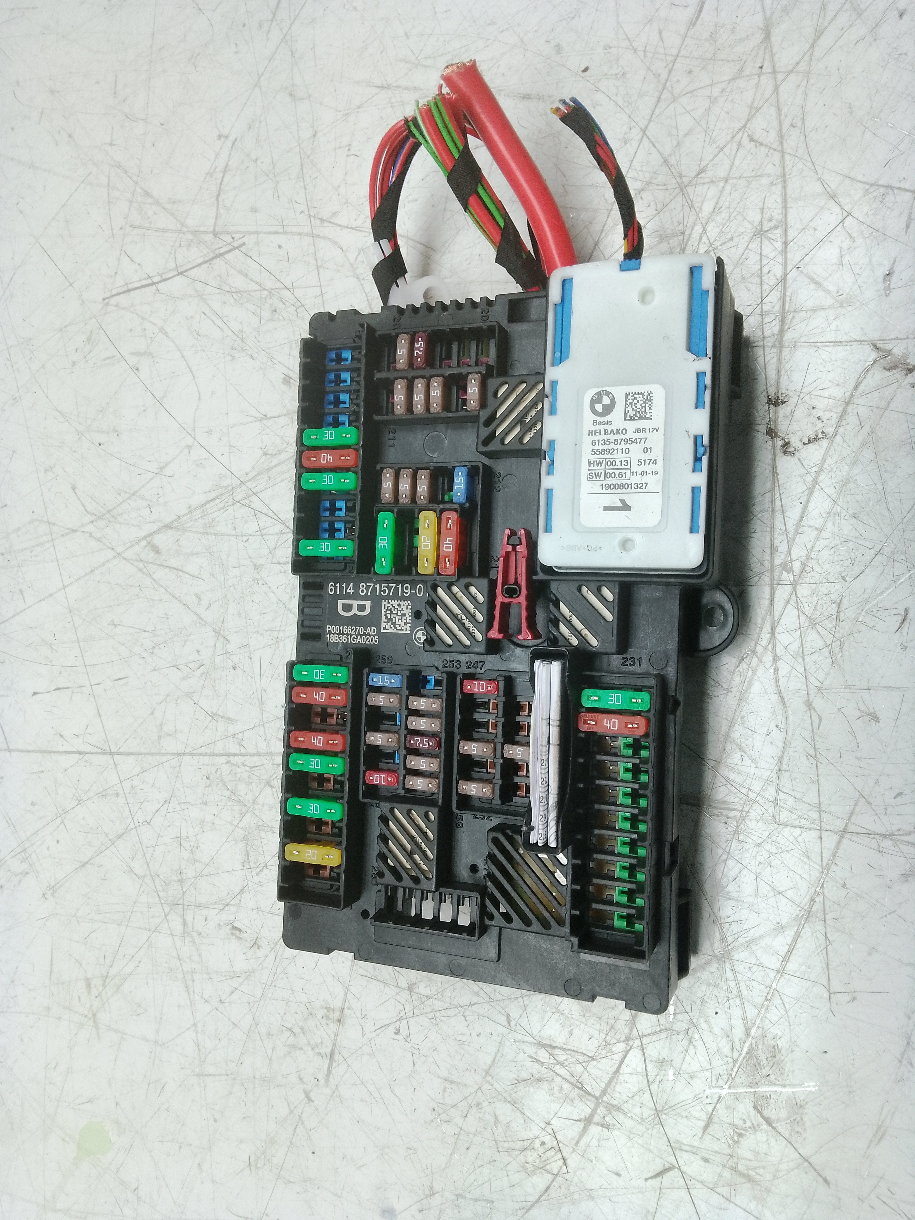 BMW 3 Series G20/G21 Fuse Relay Box (8715719)