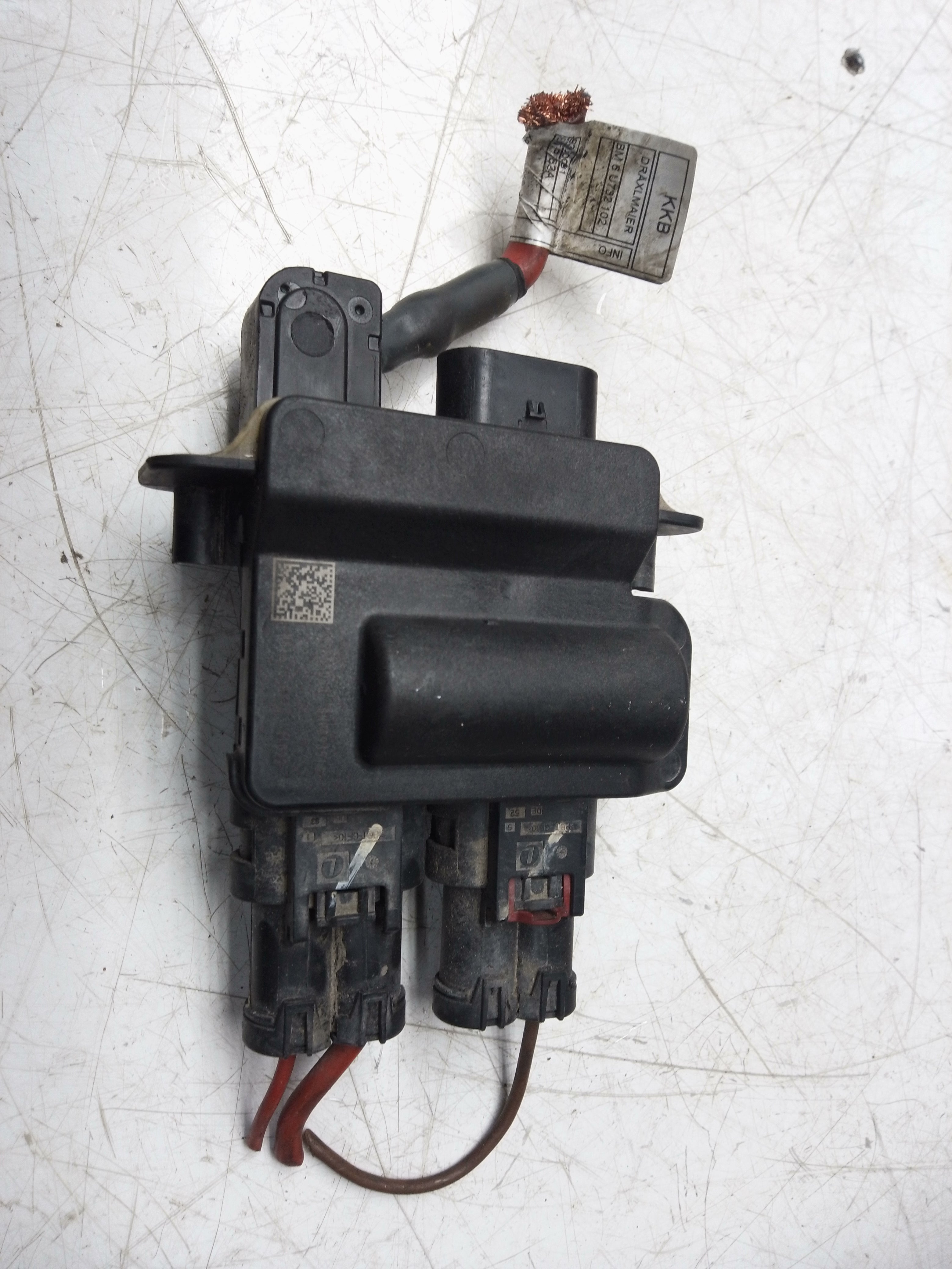 BMW X5 F15 14-18 Battery Terminal Distribution Block (928550505)