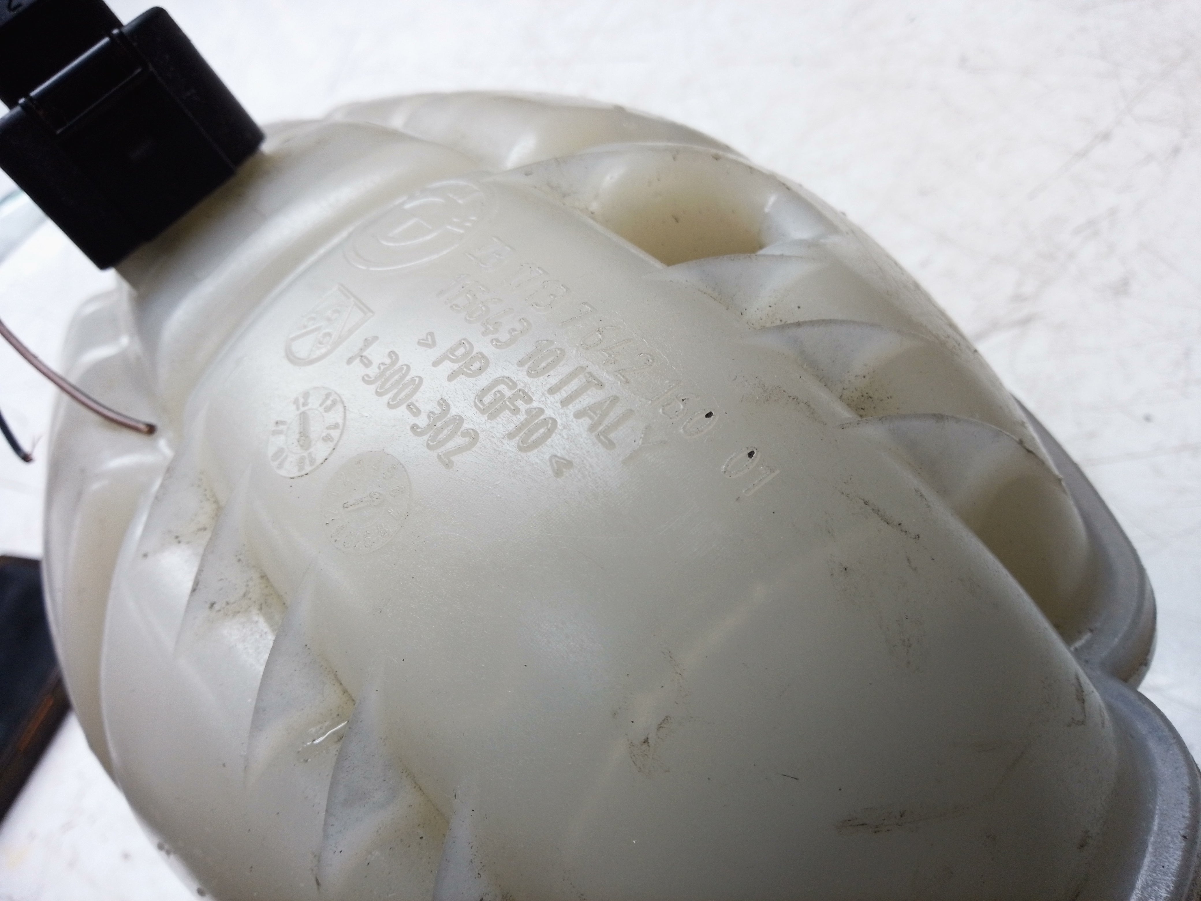 BMW  1 Series 2015-19  Expansion Tank  Diesel Hatchback (17137642160)