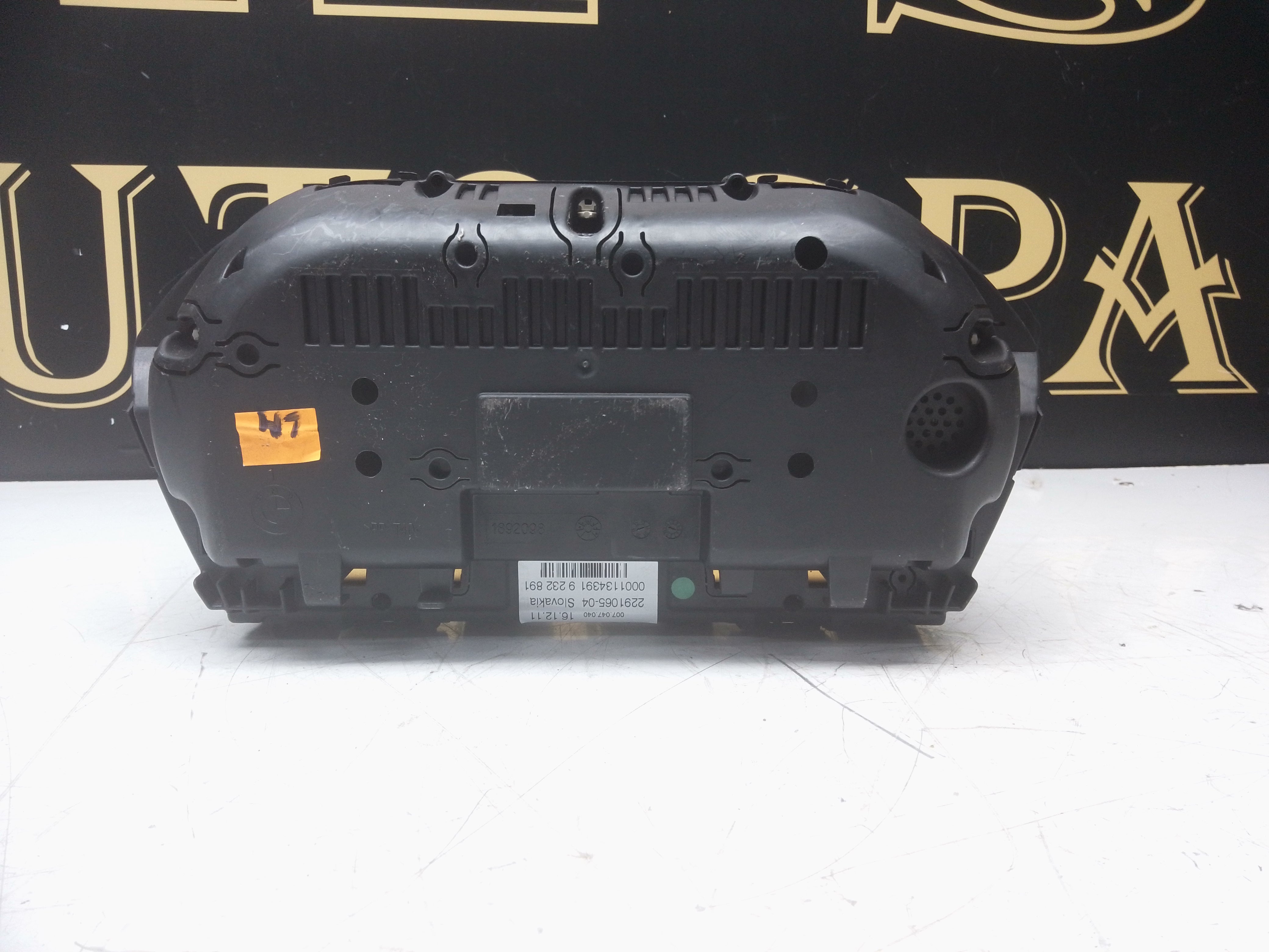 BMW 1 2 Series F20 F21 F22 F23 Petrol Speedometer / Instrument Cluster (9277552)