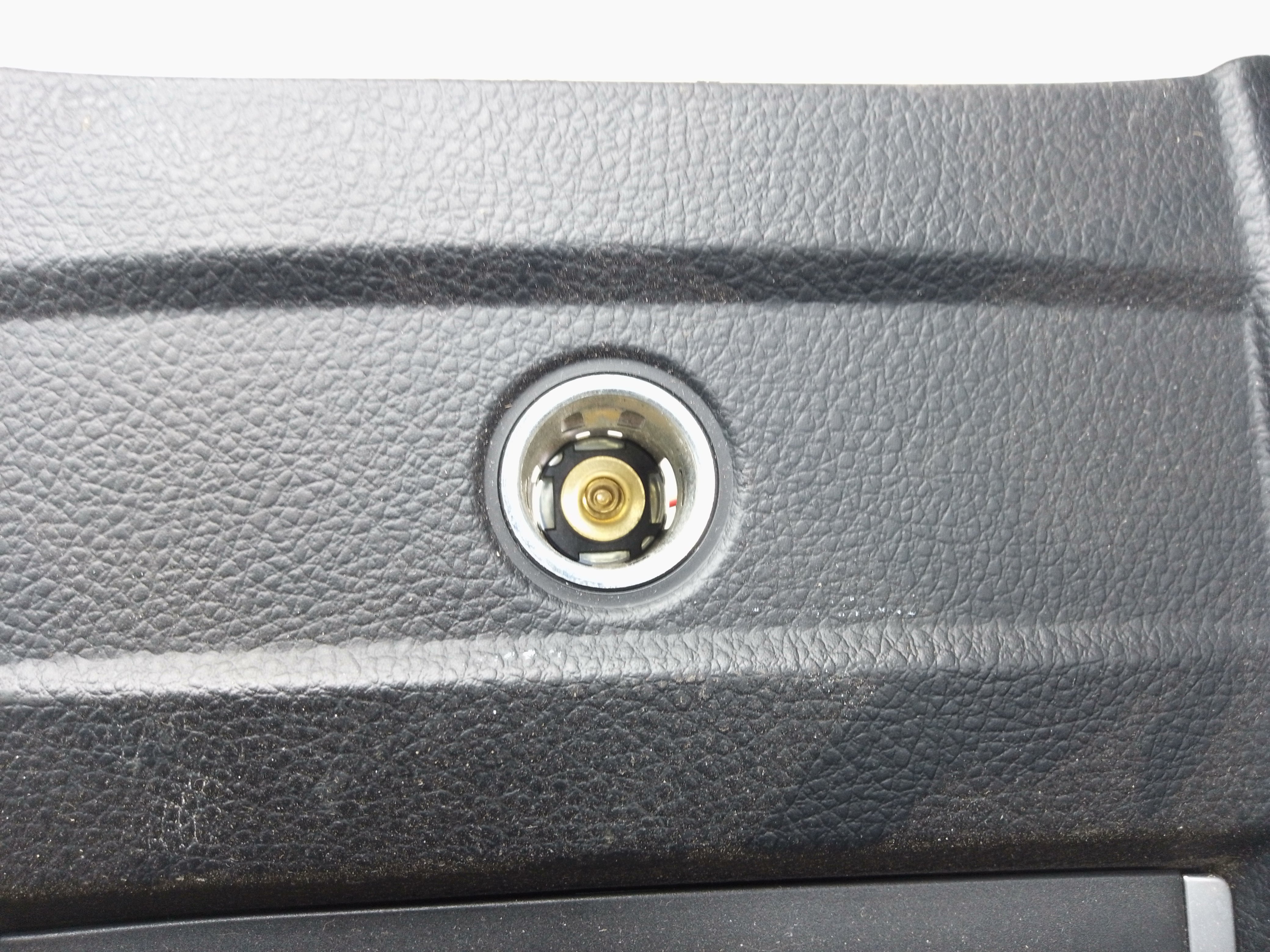 BMW 4 Series F32 2014 Rear Centre Console Air Vent Grill (9207330)