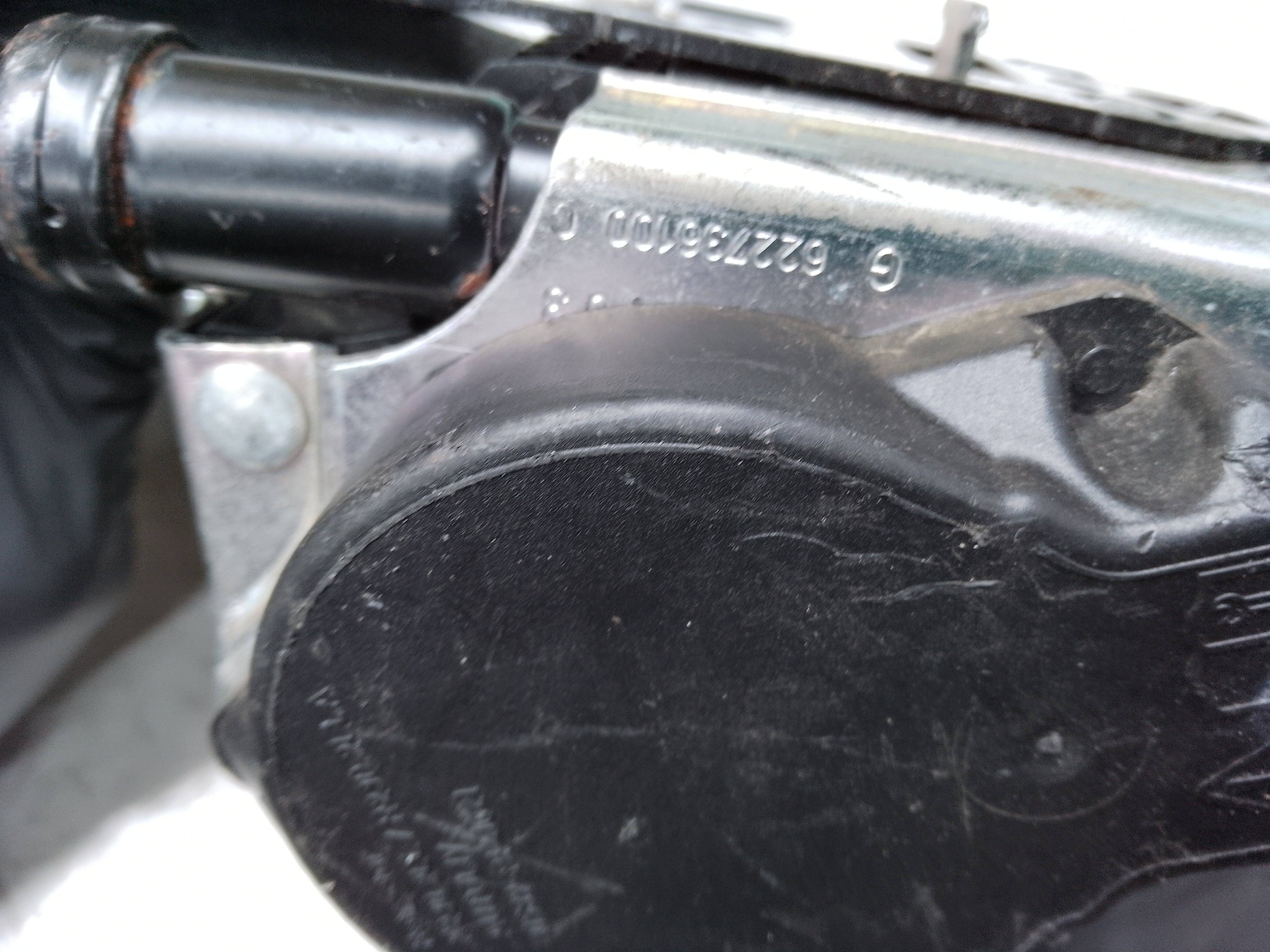 Jaguar F-Pace X761 2016–20 Front Right Driver Side Seatbelt with Pretensioner (G622736100C)