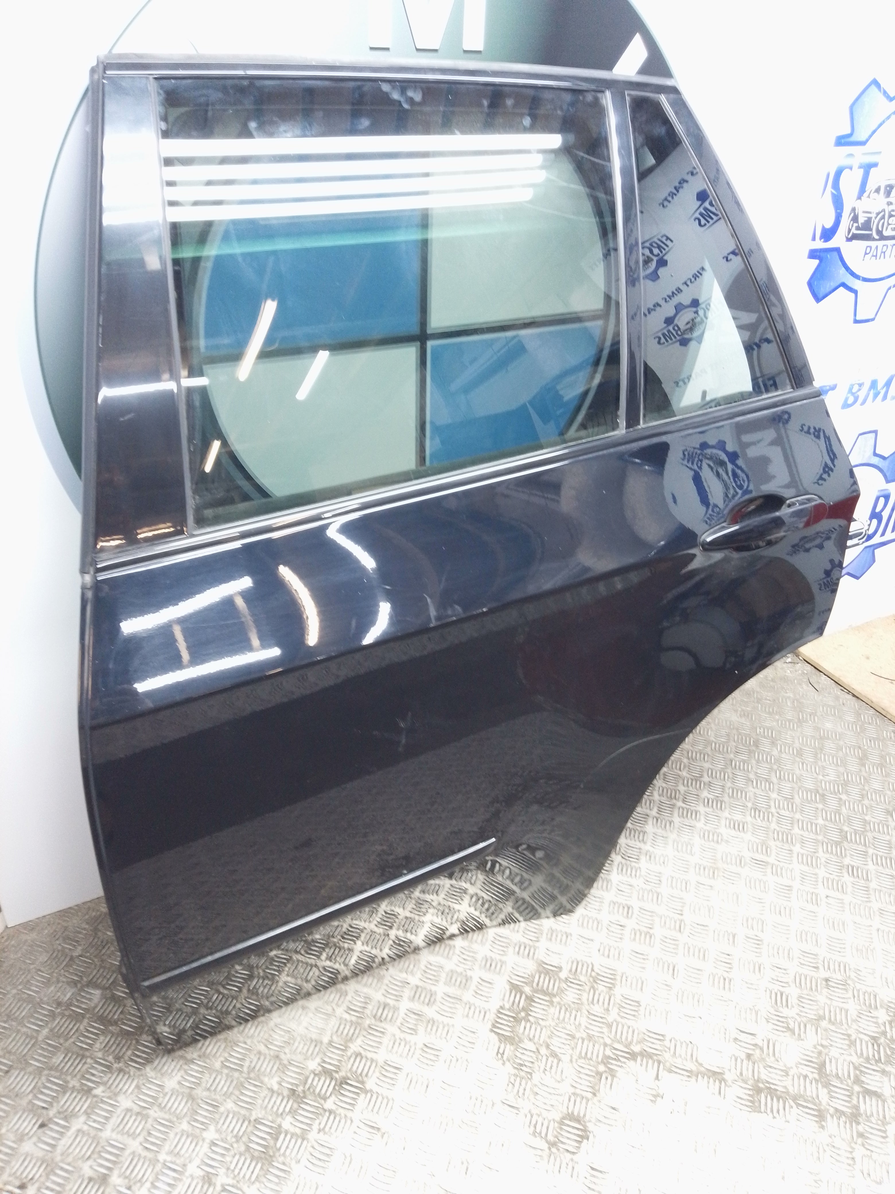 BMW X5 E70 Rear Passenger Side Door (Left Rear Door Shell) – 2007–2013