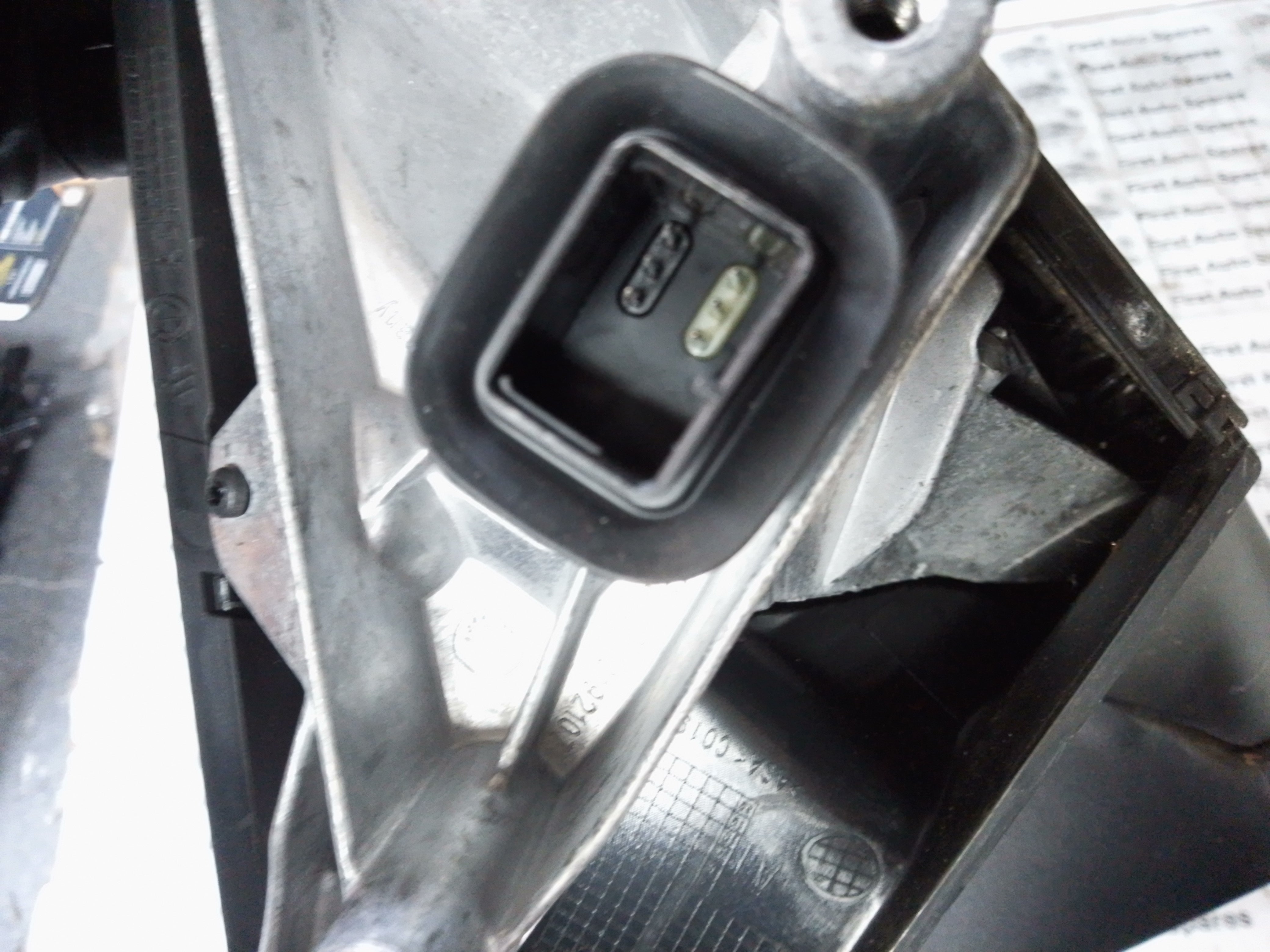 BMW 1 Series F40 Passenger Left N/S Wing Mirror 6-Pin Plug (F0192107)