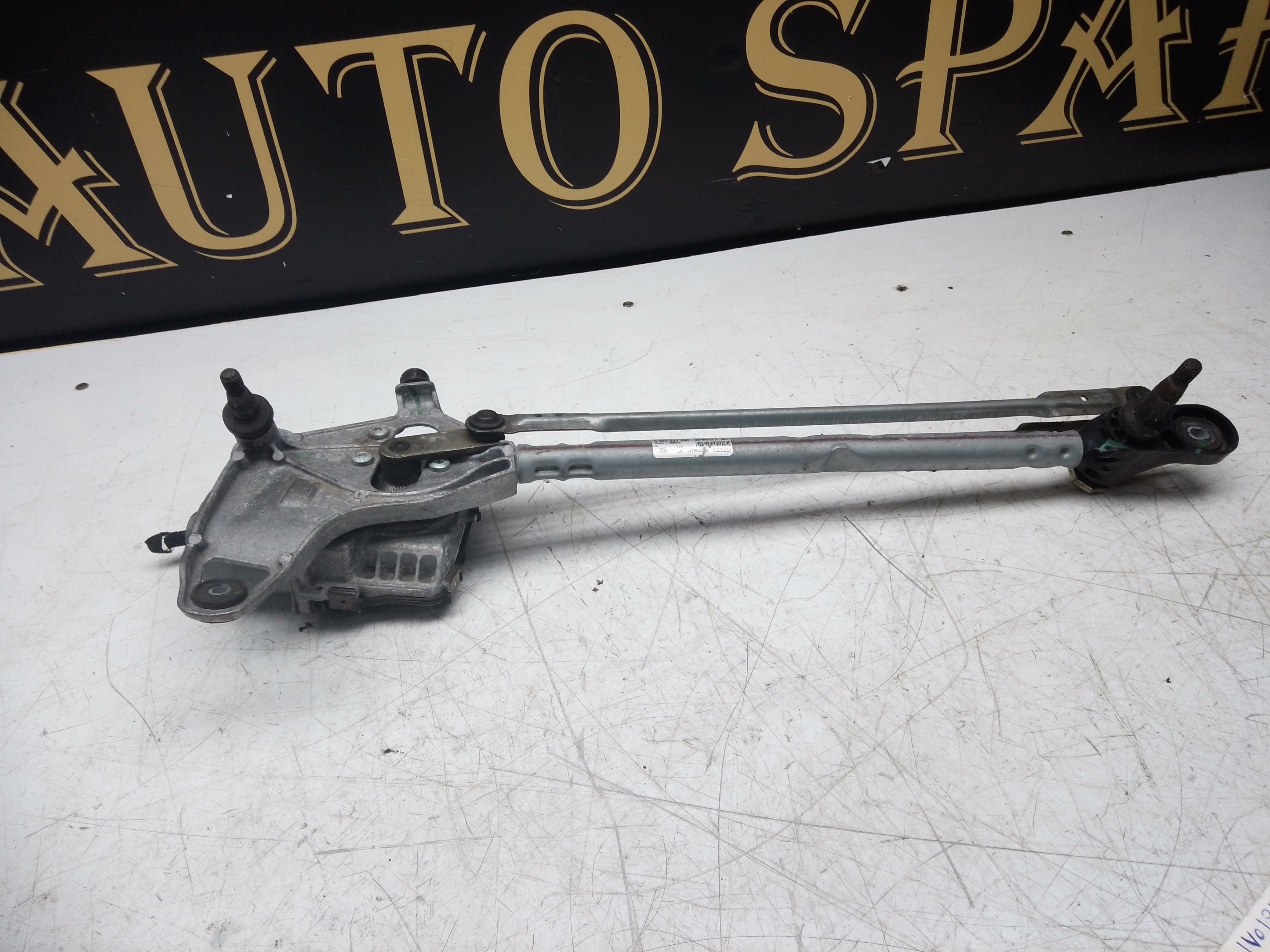 Ford Focus MK4 2018–2024 Front Wiper Motor with Linkage (JX7B-17504-BB)