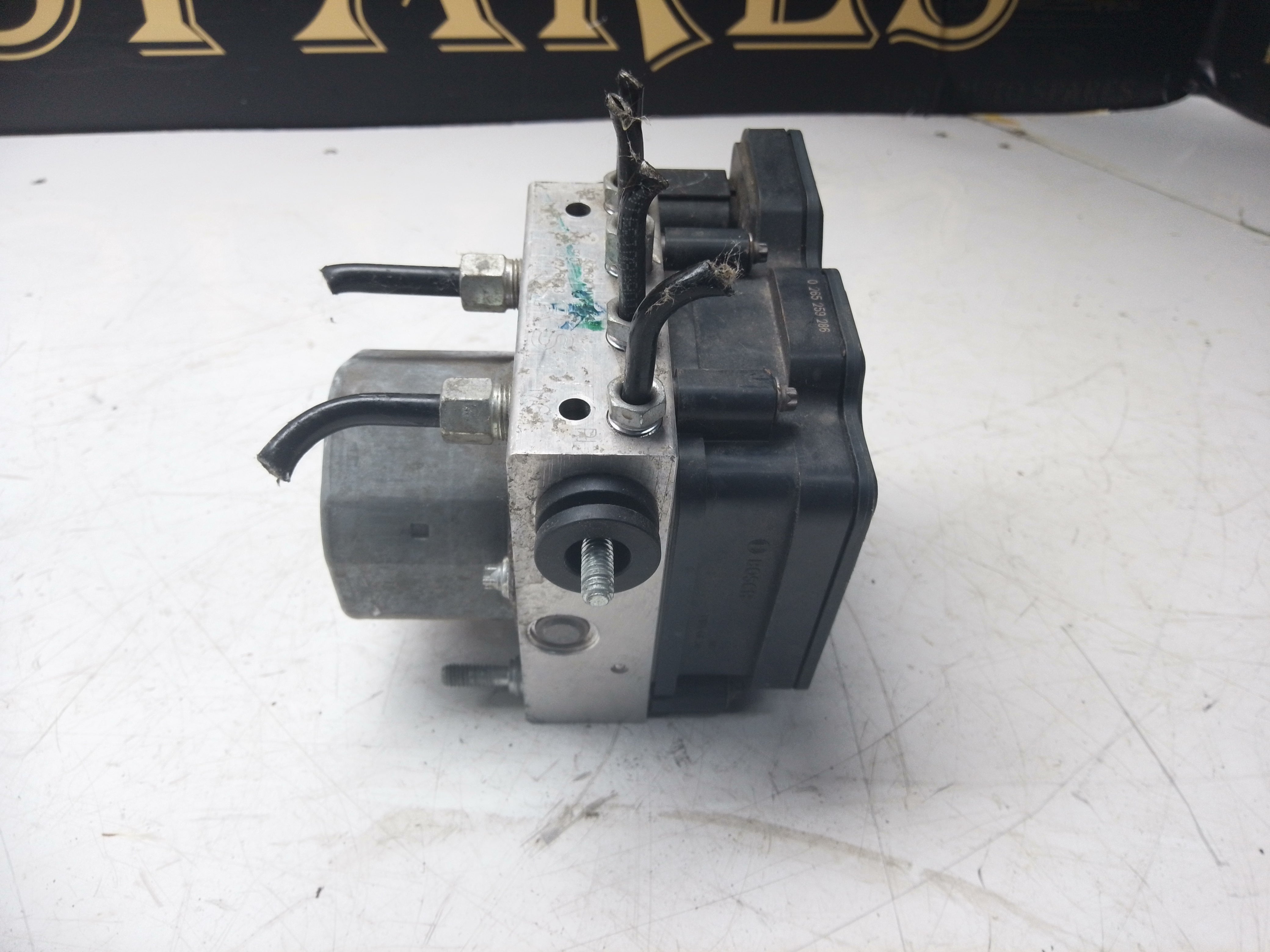 Nissan Qashqai J11 2017 ABS Pump Control Module ECU (2265106455)