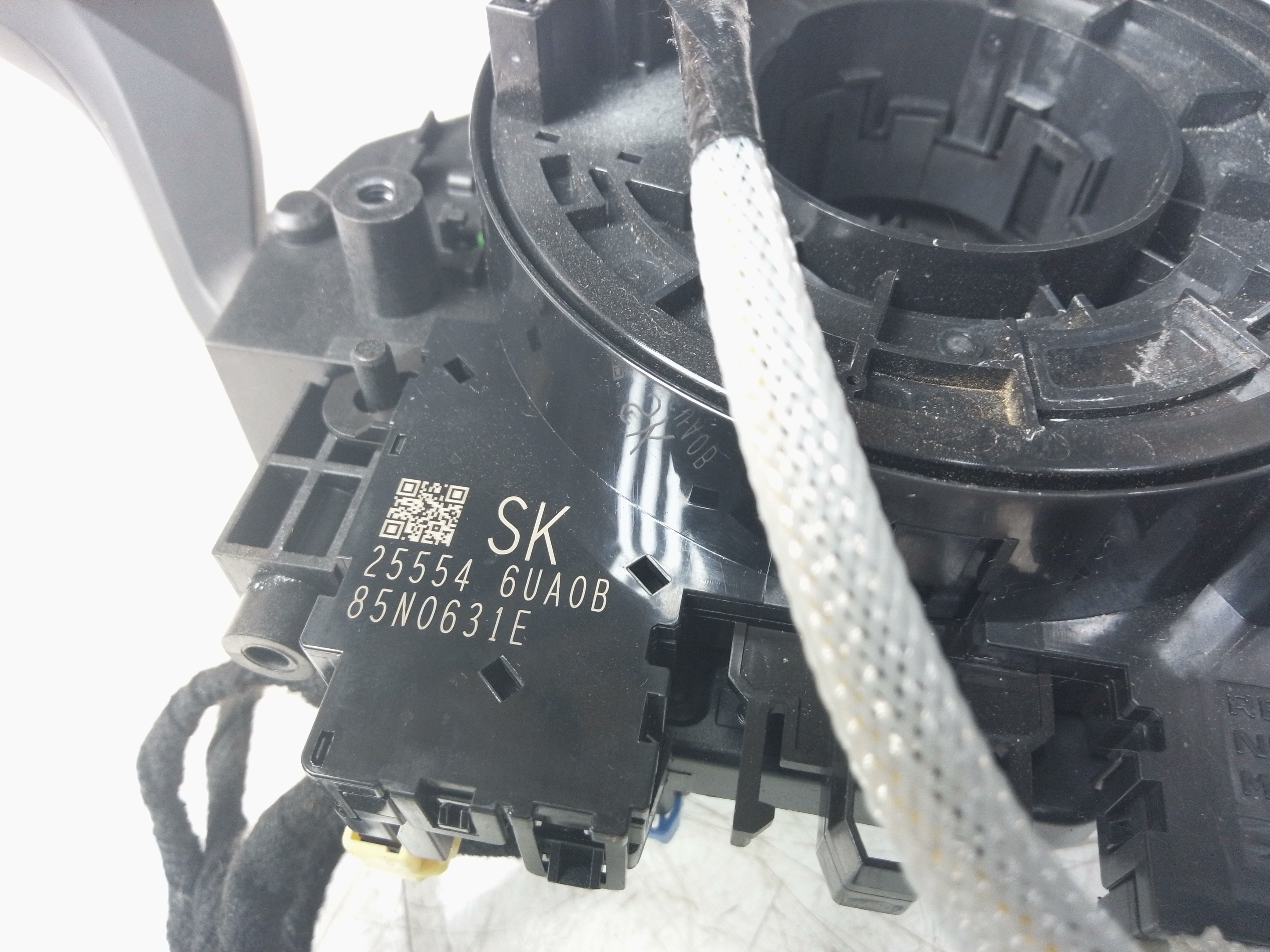 Nissan Qashqai J12 2021–2024 Windscreen Wiper Stalks with Squib (255546UA0B)