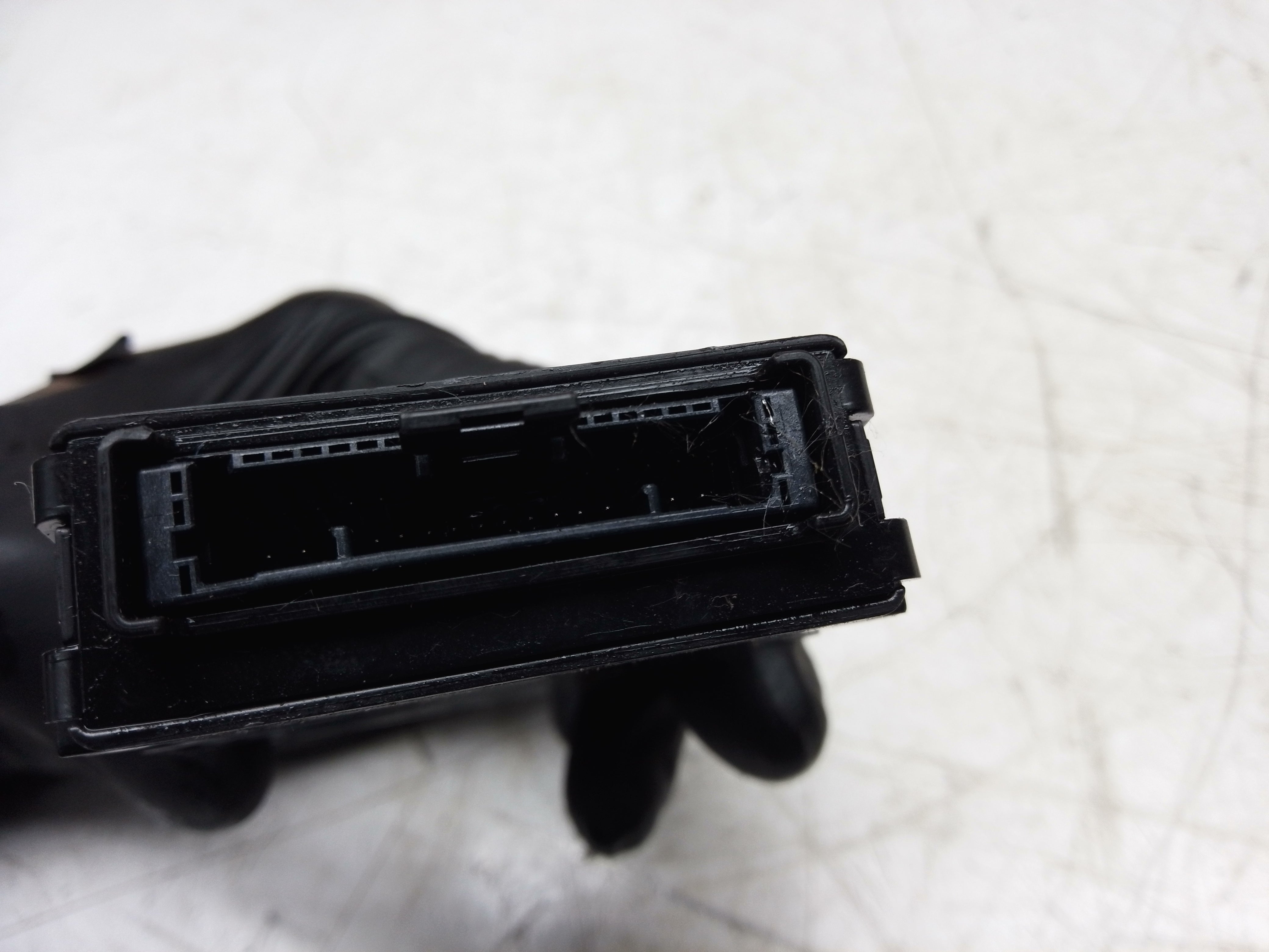 Toyota C-HR 2019 Gateway Control Module ECU (89111-F4010)