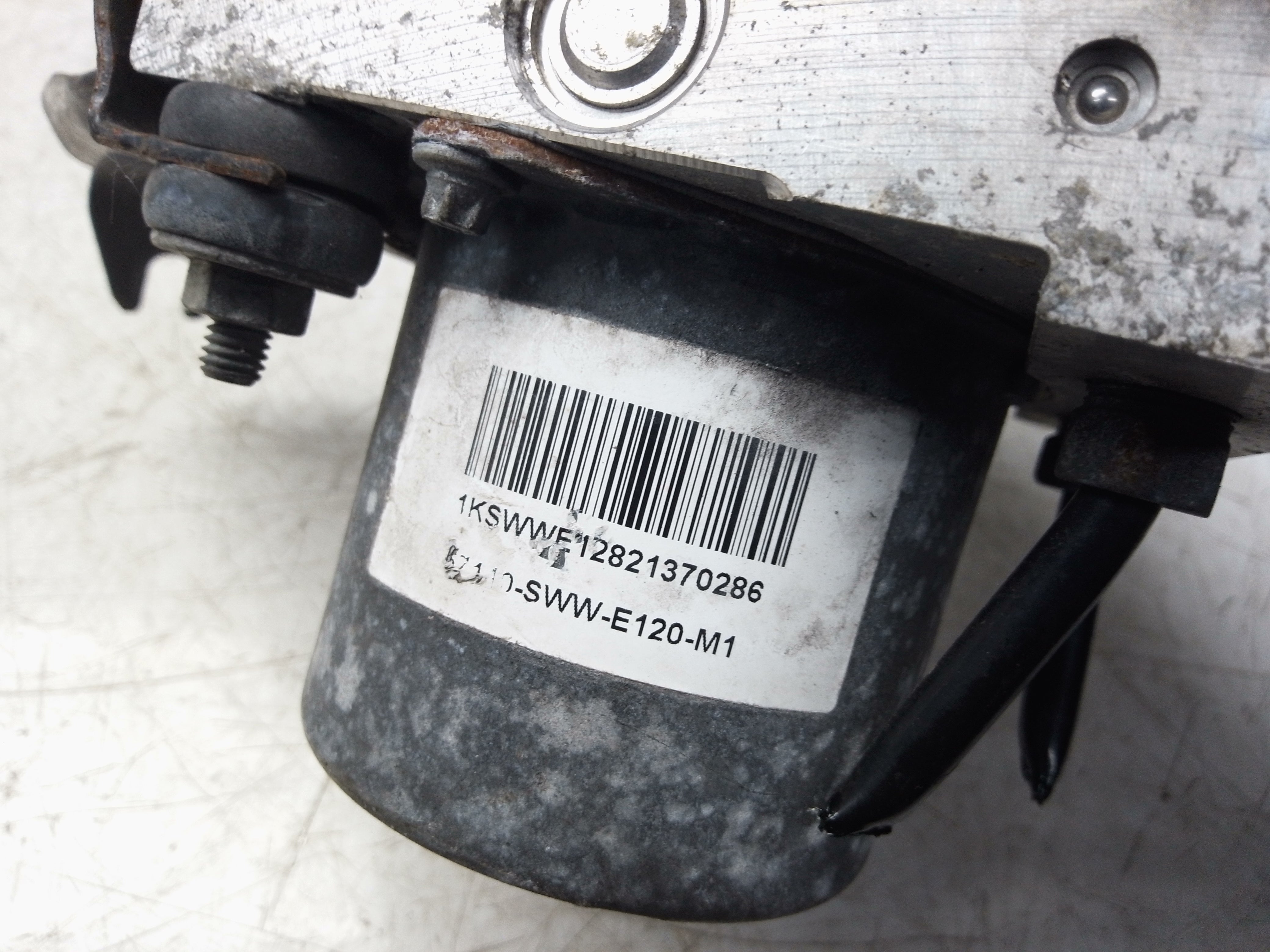 Honda CR-V 2010–2012 ABS Modulator Control Unit (0265238038) (250412 2119)