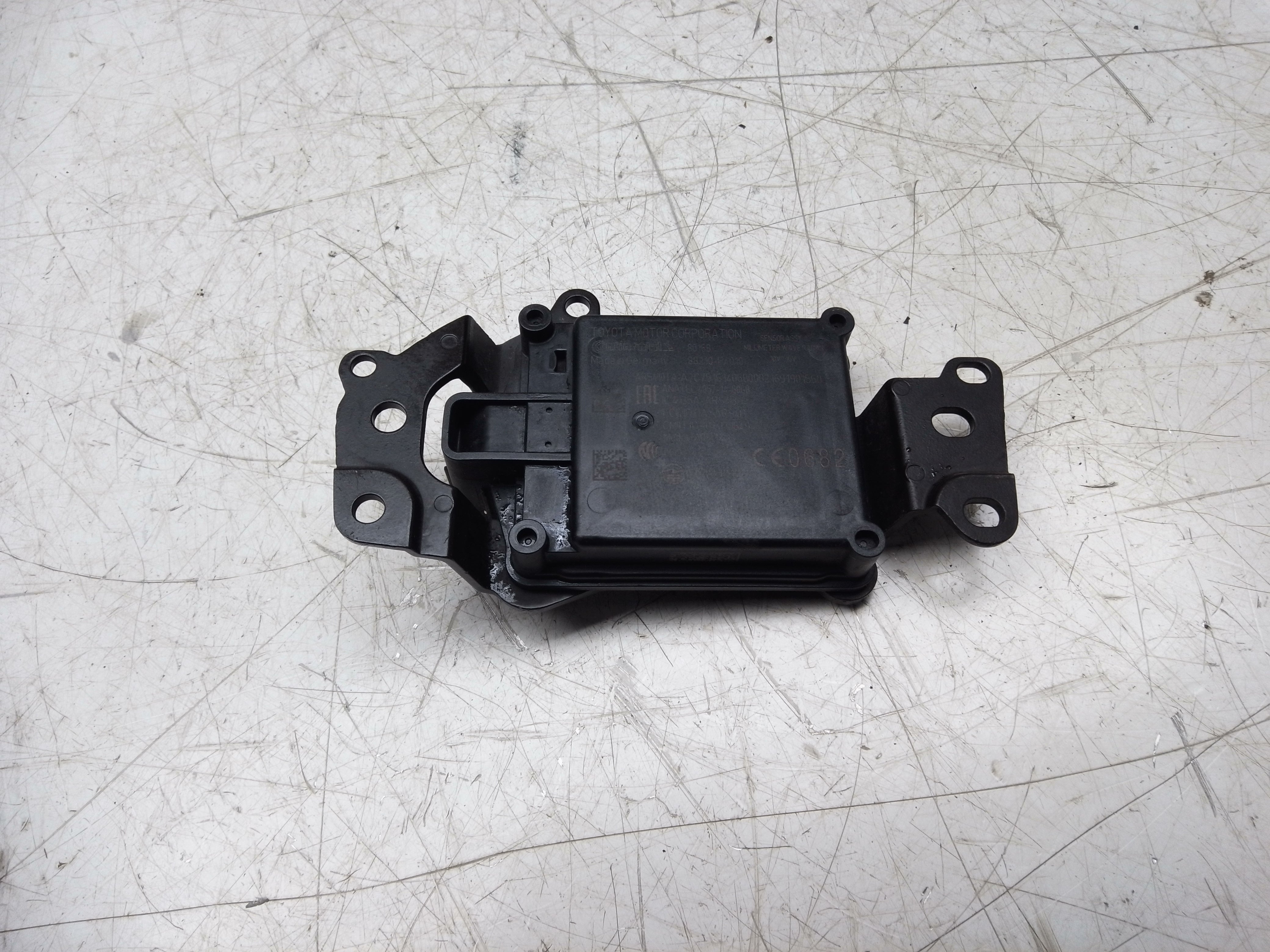Toyota C-HR 2016-2021 Adaptive Cruise Control Radar Sensor (88210-F4010)