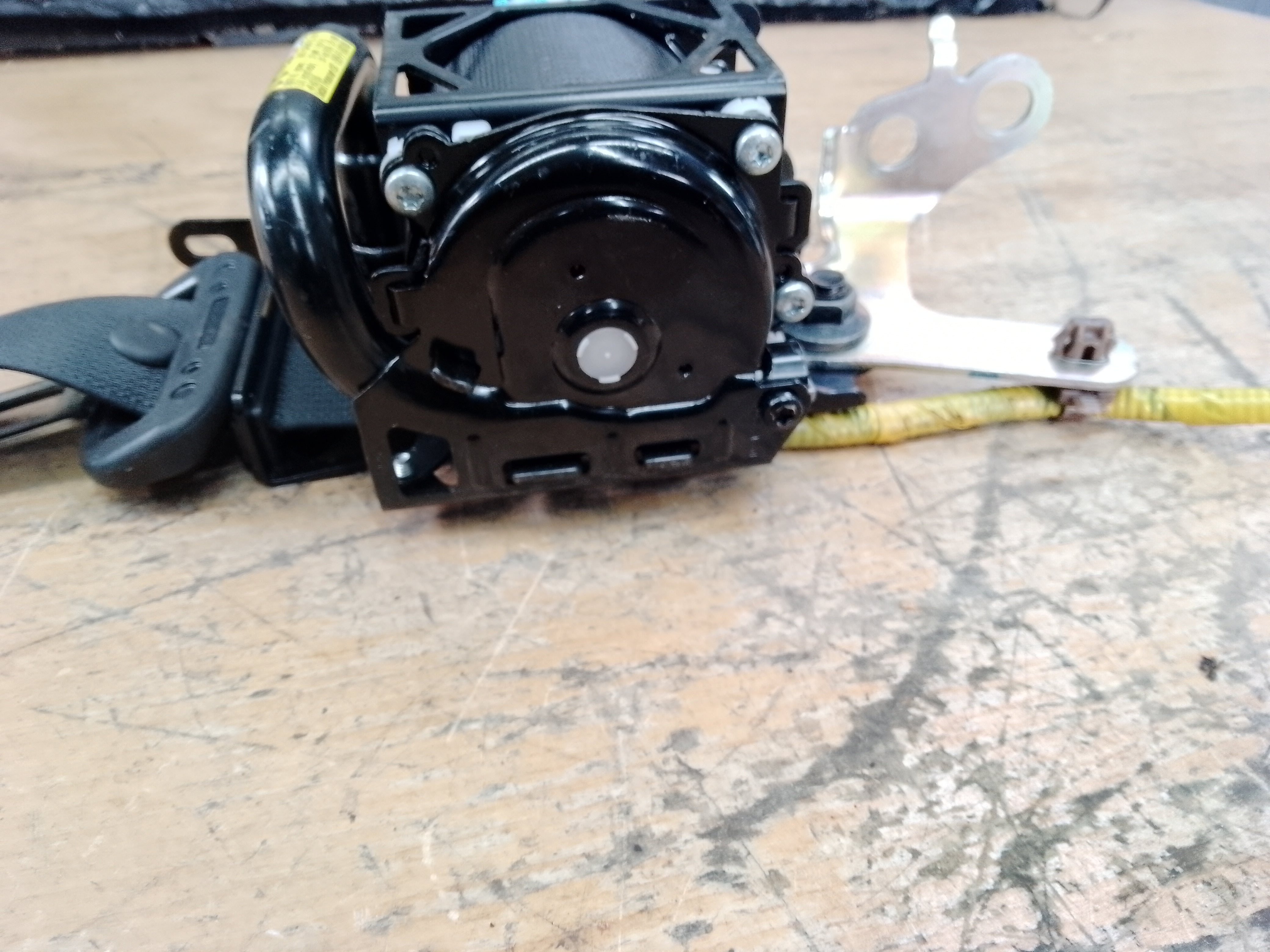 Mazda CX-5 2014 Front Seat Belt – Left Passenger Side (0589-P1-000146)