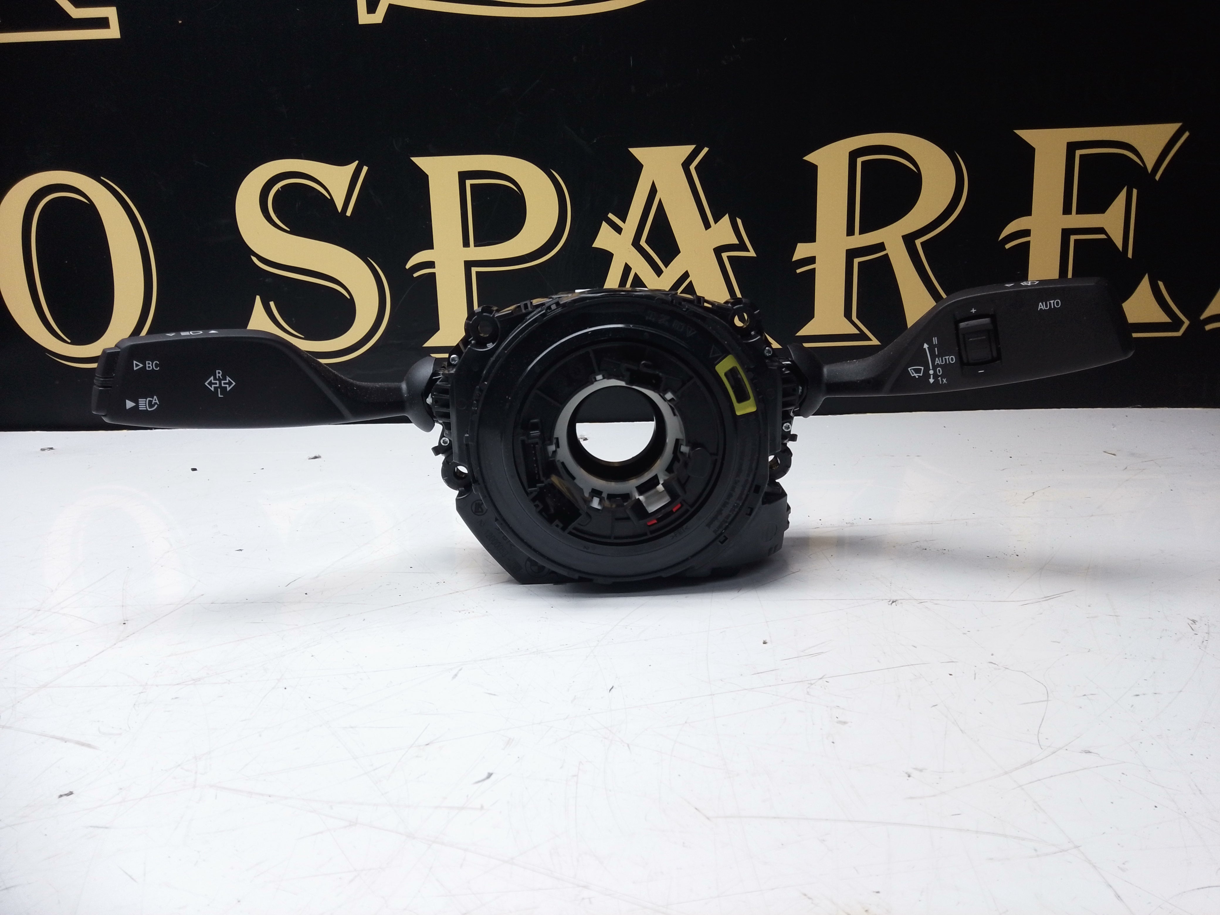 BMW 3 Series G20 Wiper Indicator Stalk / Squib (10528797-00)