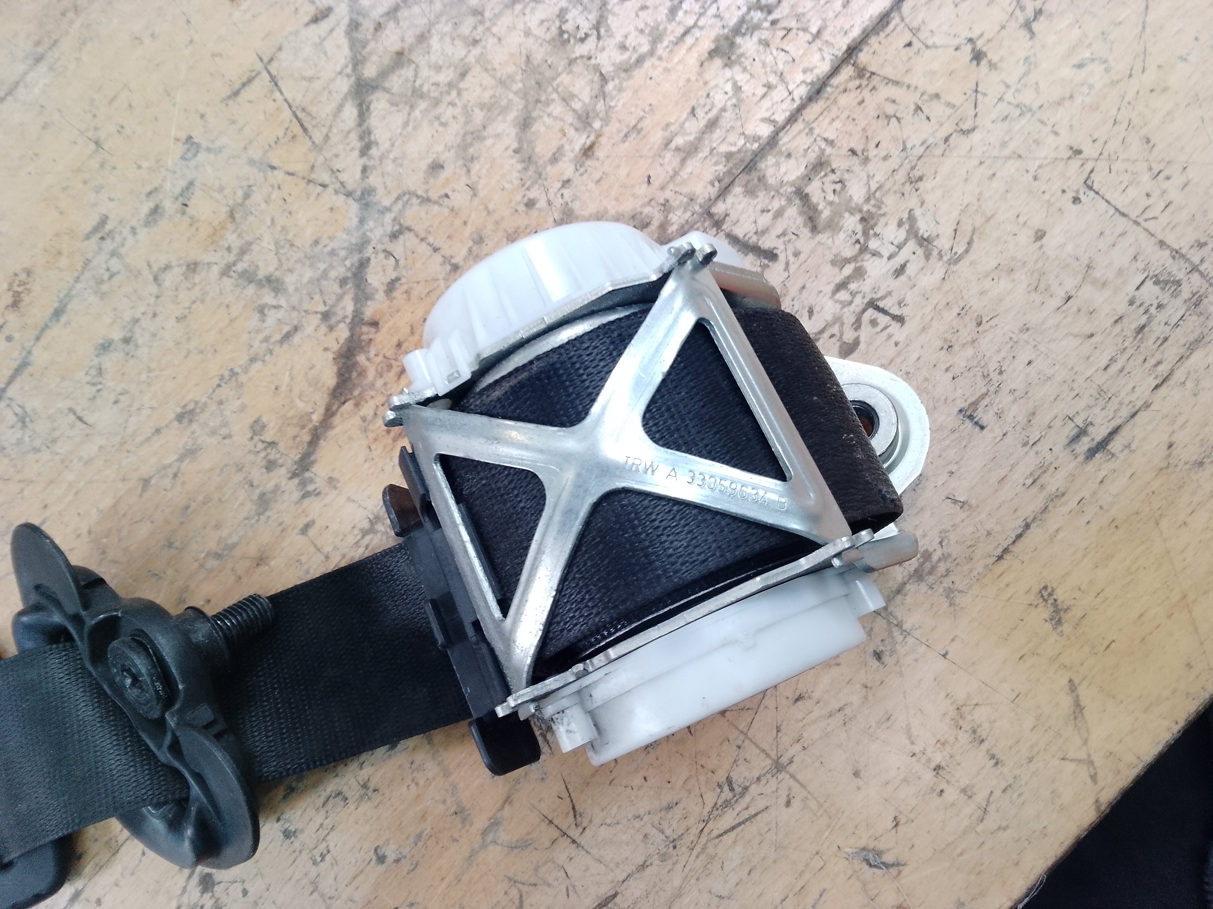 BMW 3 Series F30 2011 Passenger Left Front Seat Belt (34078320C) (A33059634B)