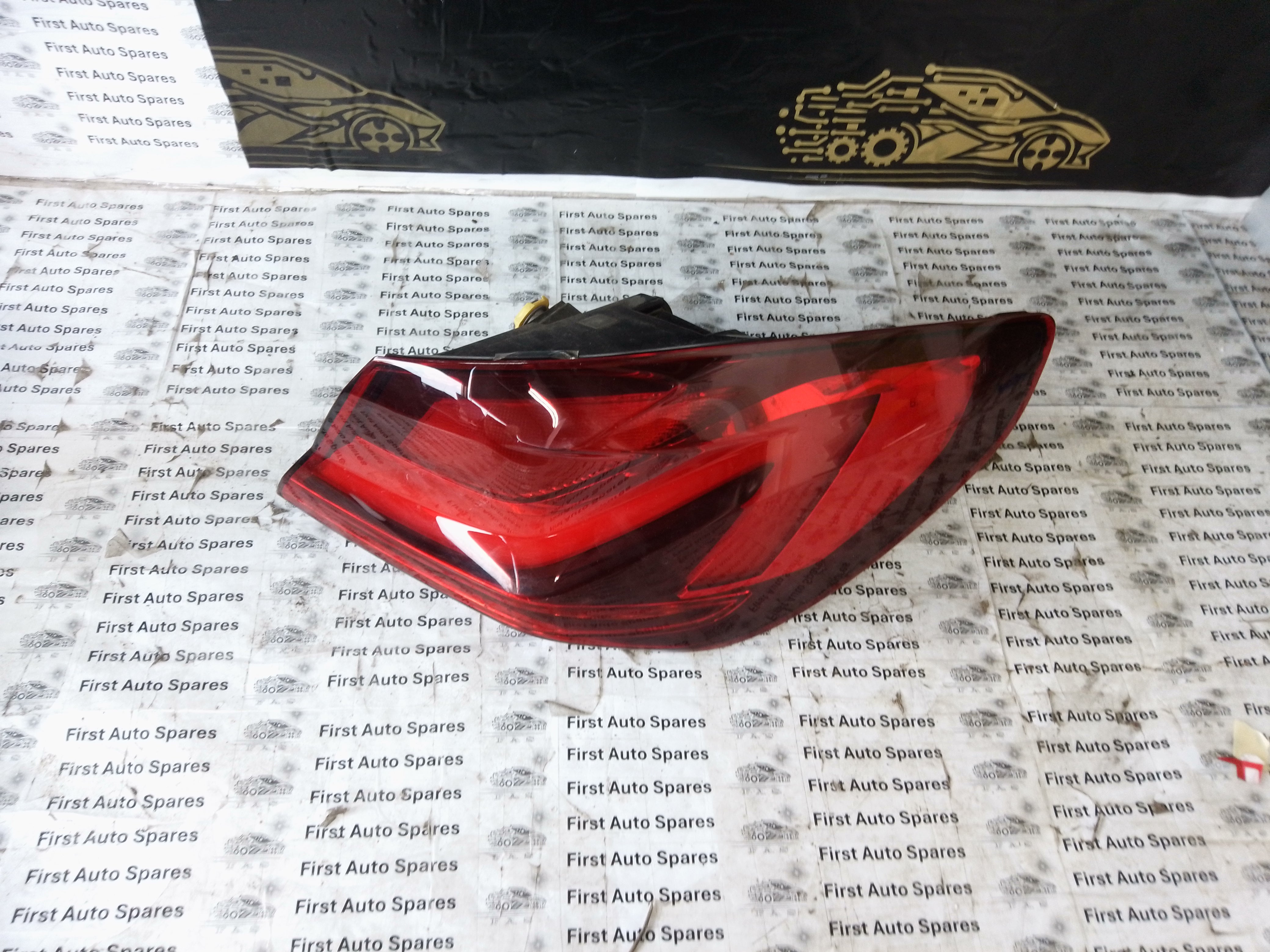 BMW 1 Series F40 2020 Rear Right Driver’s O/S Tail Light 7450644) (647502)