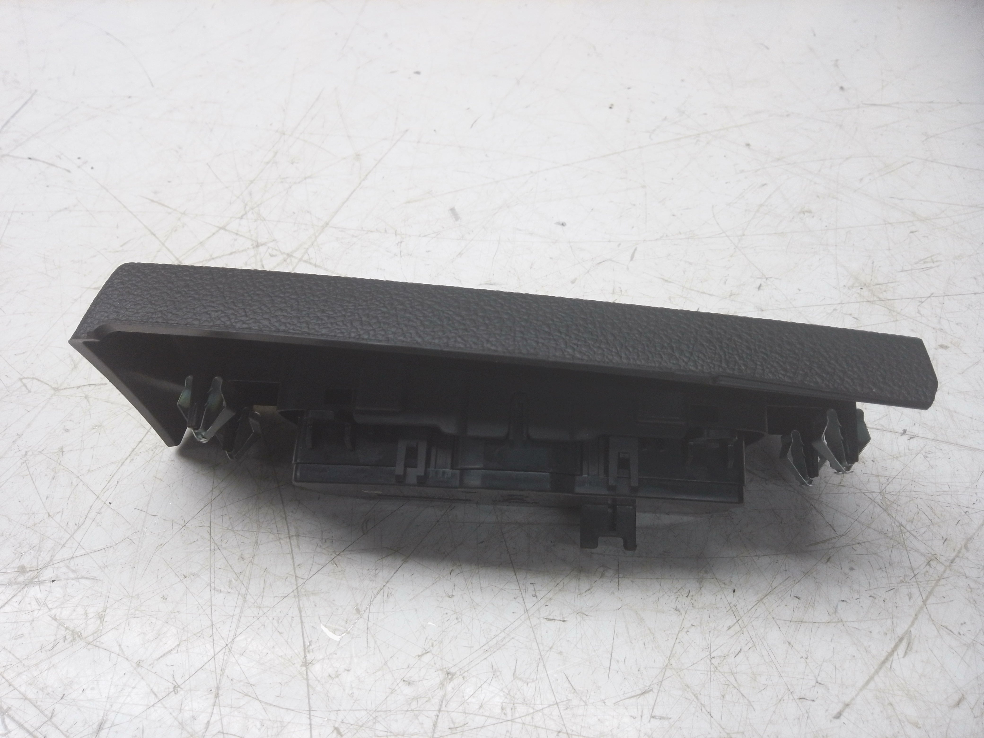 BMW F30 F31 2012-15 Right Side Headlight Power Switch (9265305)