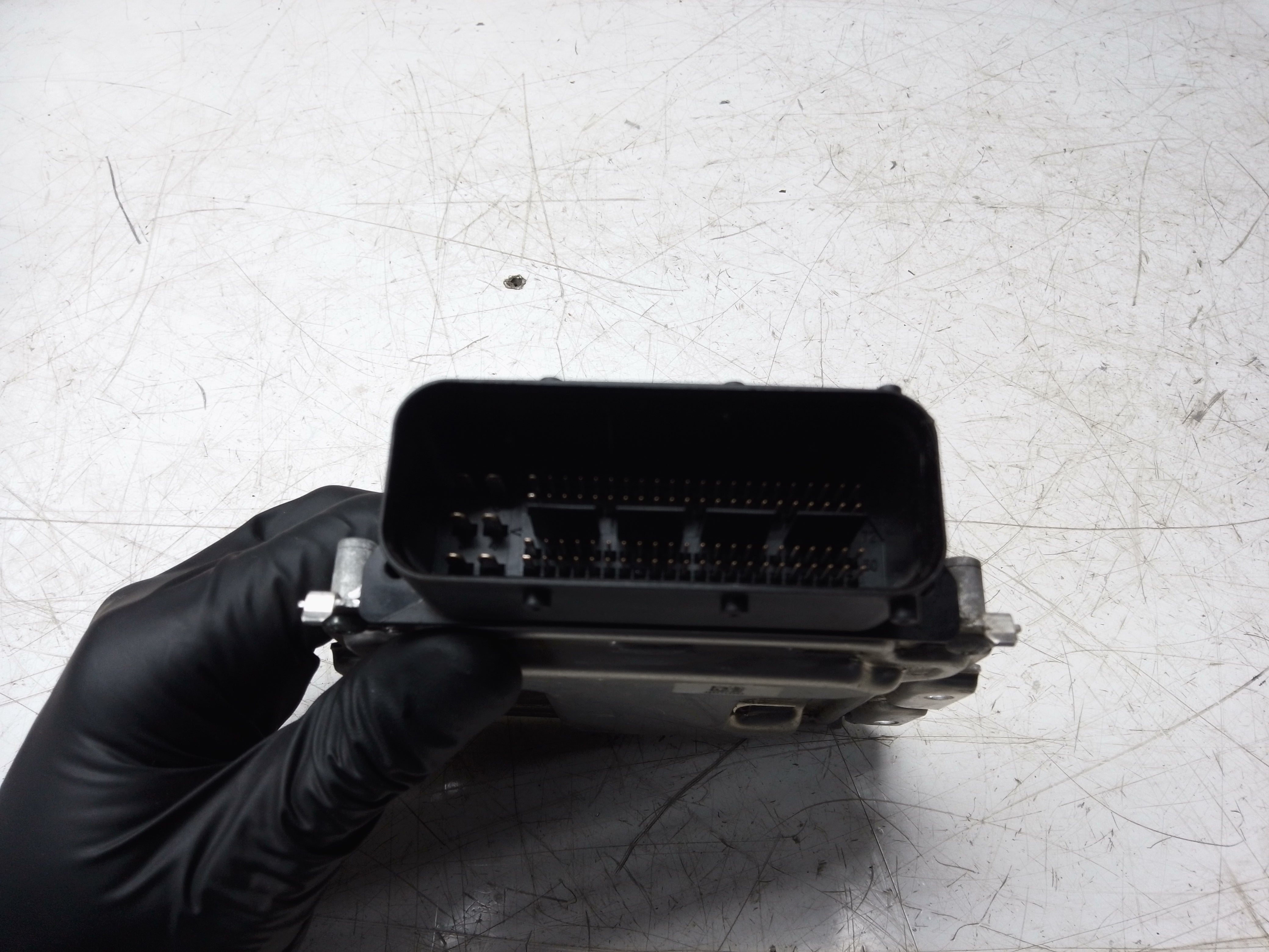 BMW F30 F31 F32 F33 F36 F10 F11 F02 F25 F15 SCR Control ECU Module (7432799)