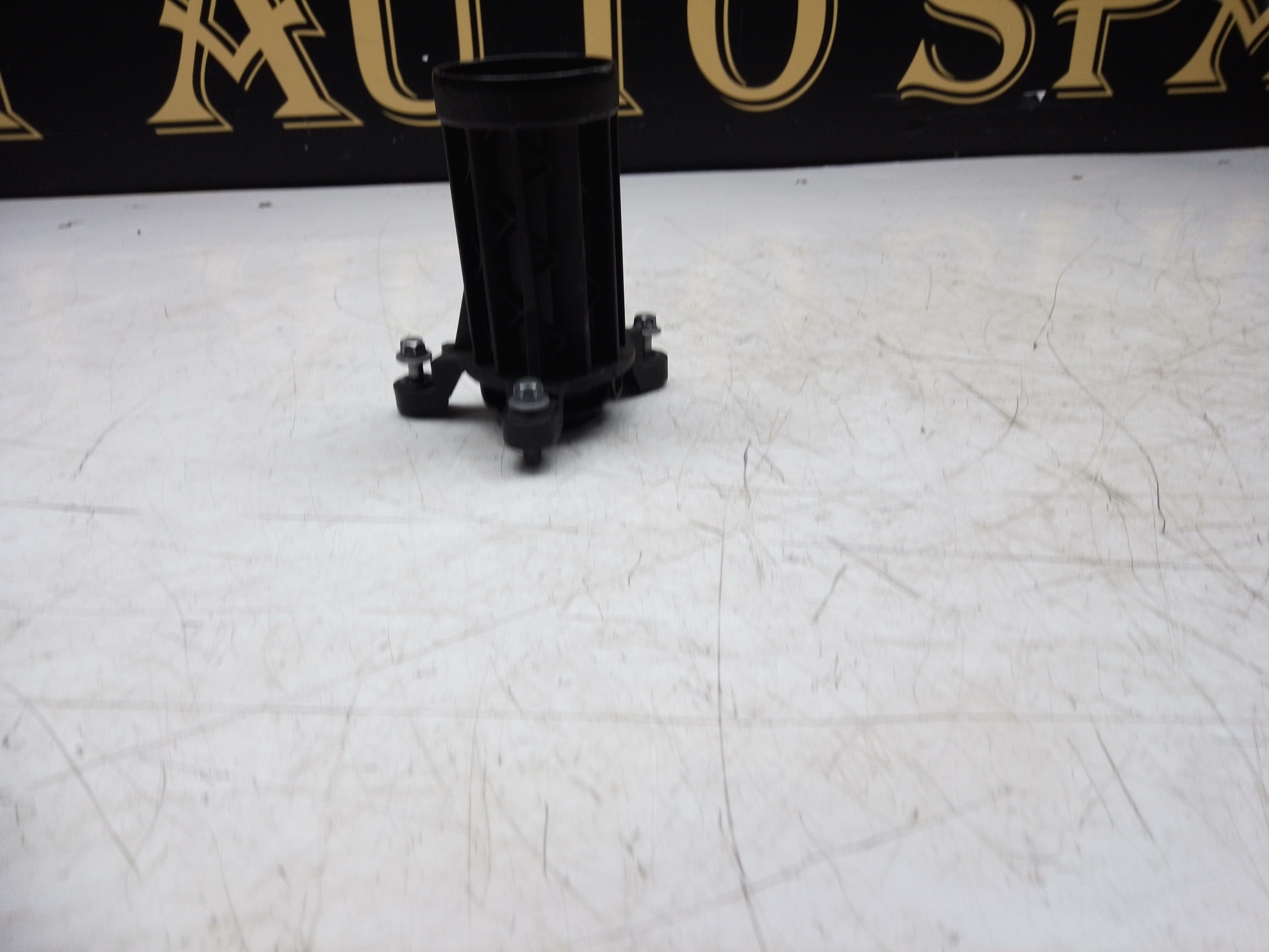 BMW X4 G02 / F98 Oil Filler Neck (31638707) (8064480)