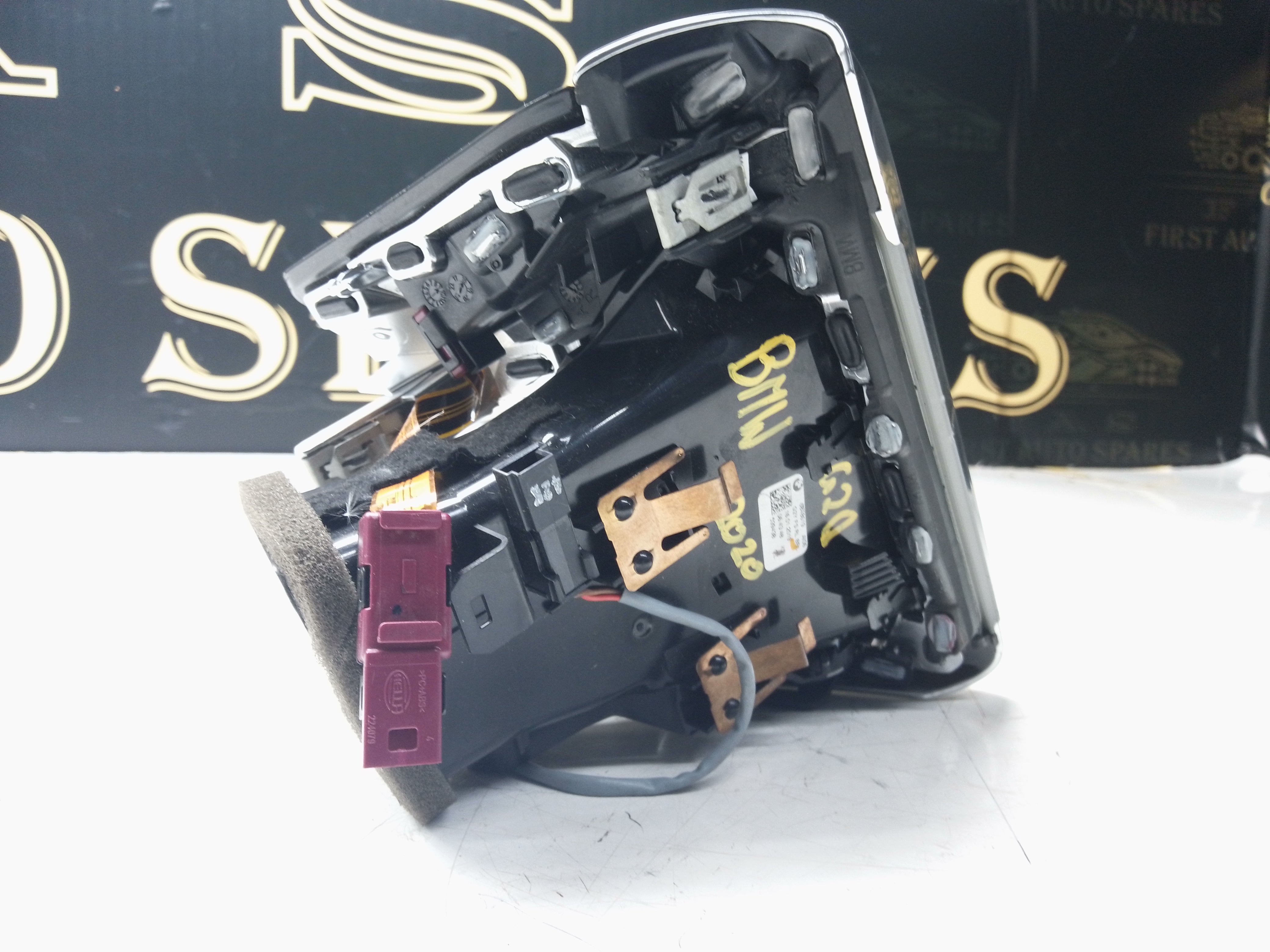 BMW 3 Series G20 G21 2020 Dashboard Air Vent Grill – Right Driver Side (6848619)