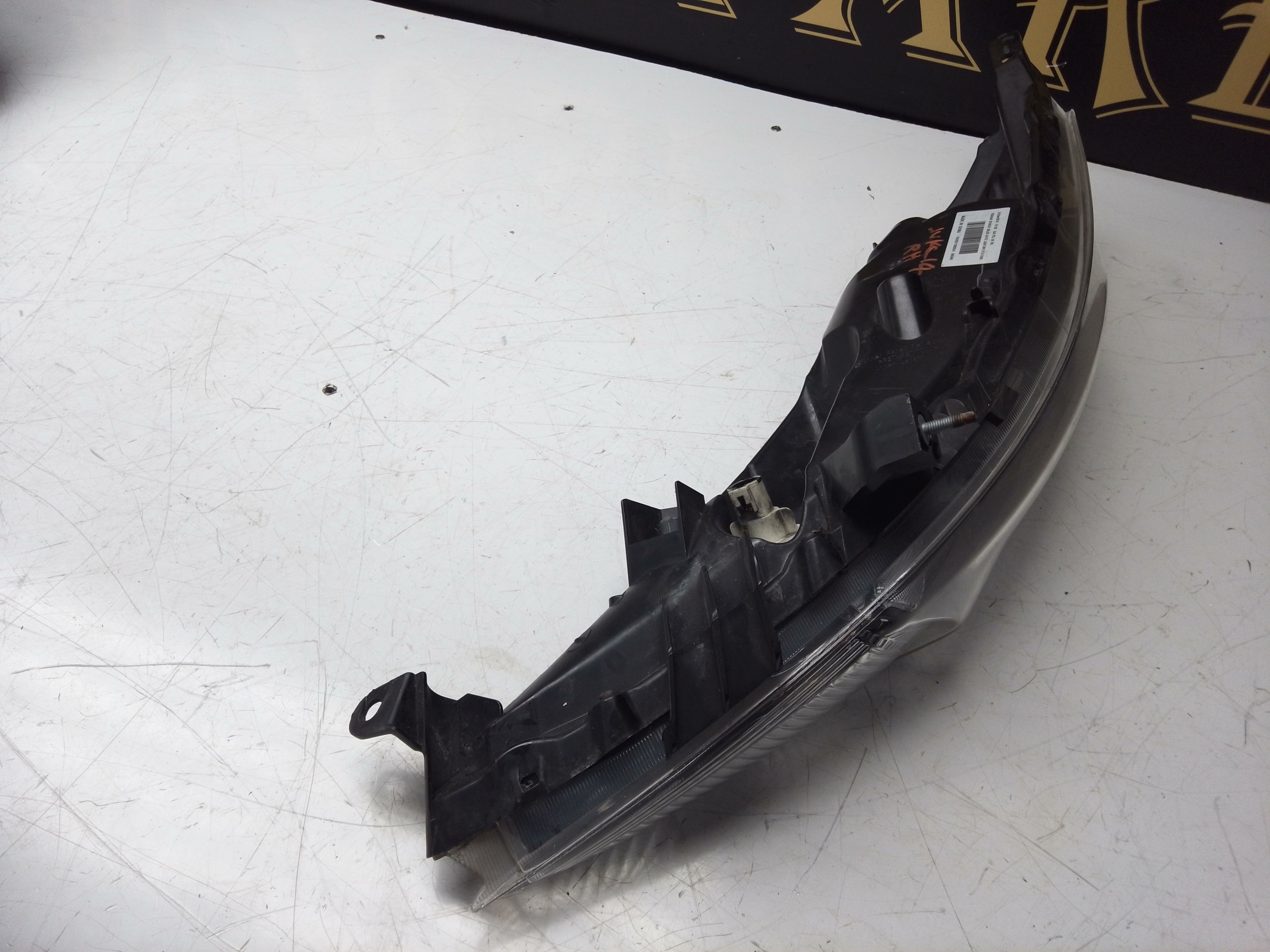 Nissan Juke Nismo 2014 Right Headlight (FACM0110000UK)