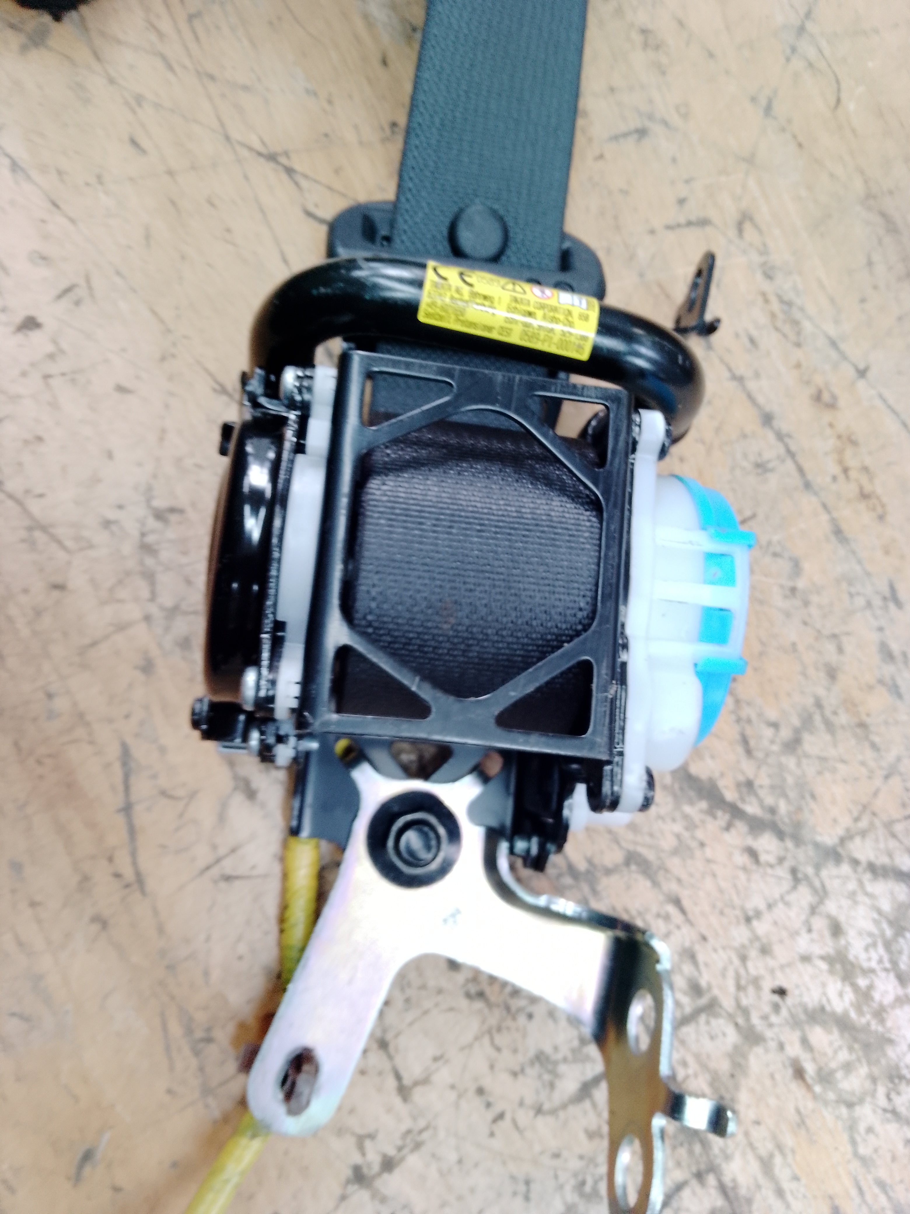 Mazda CX-5 2014 Front Seat Belt – Left Passenger Side (0589-P1-000146)