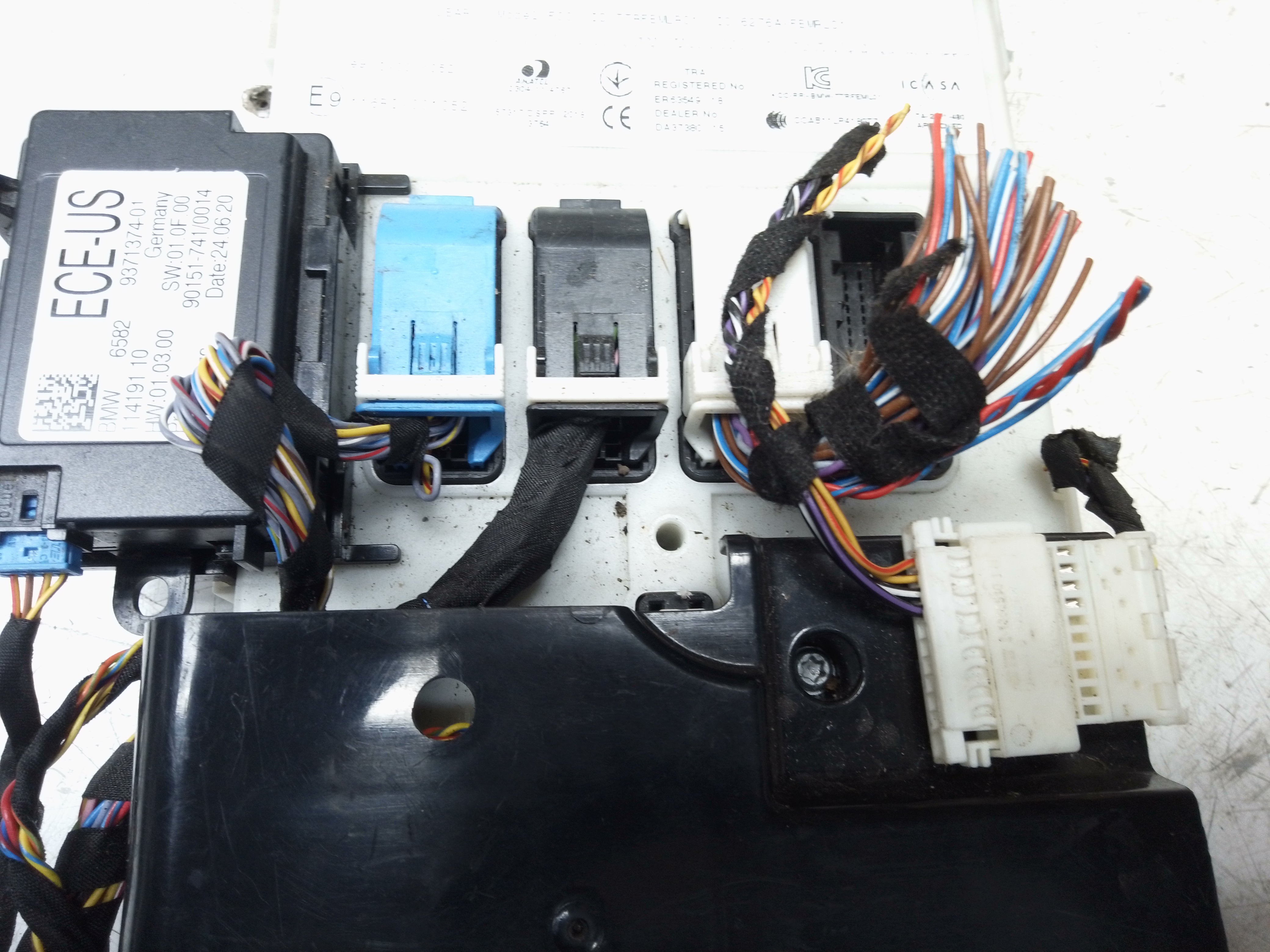 BMW 1 Series F20 2011–15 BCM & iDrive Knob Touch Control Module (9438729)(9371374)