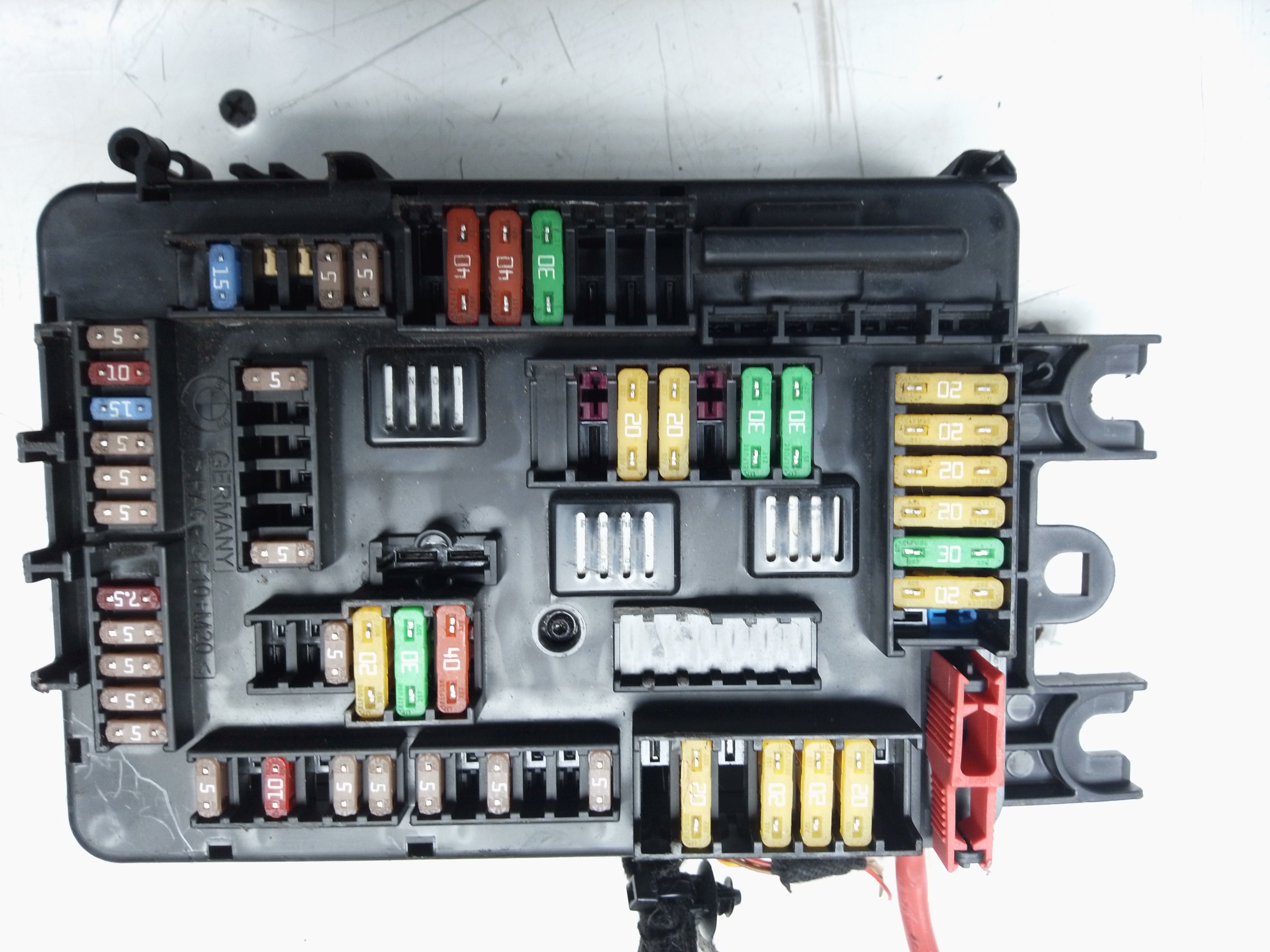 BMW 1 Series F20 F21 2015 Fuse Relay Box (9389070)