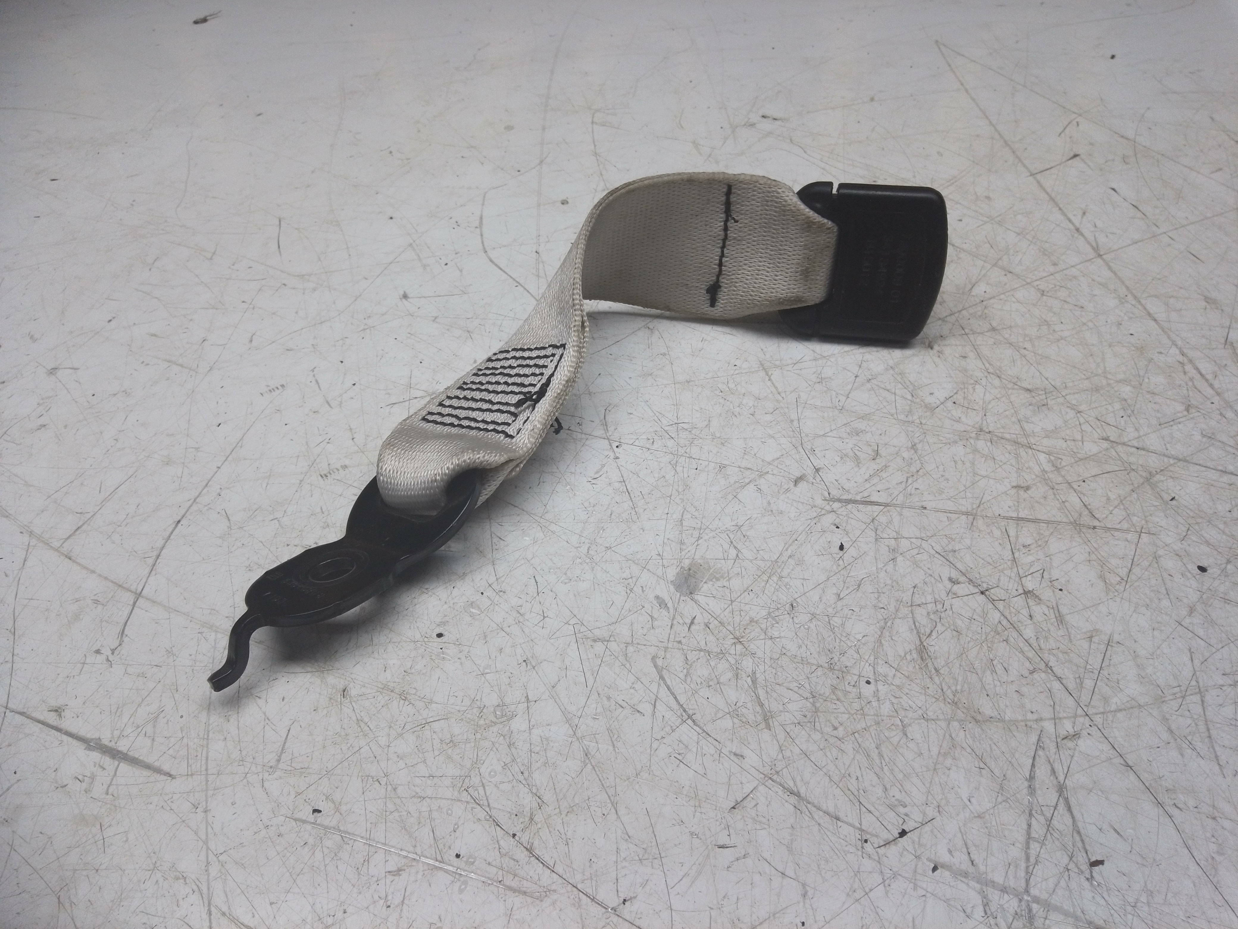BMW 6 Series F06 M6 Gran Coupe Rear Middle Seat Buckle (34134924)