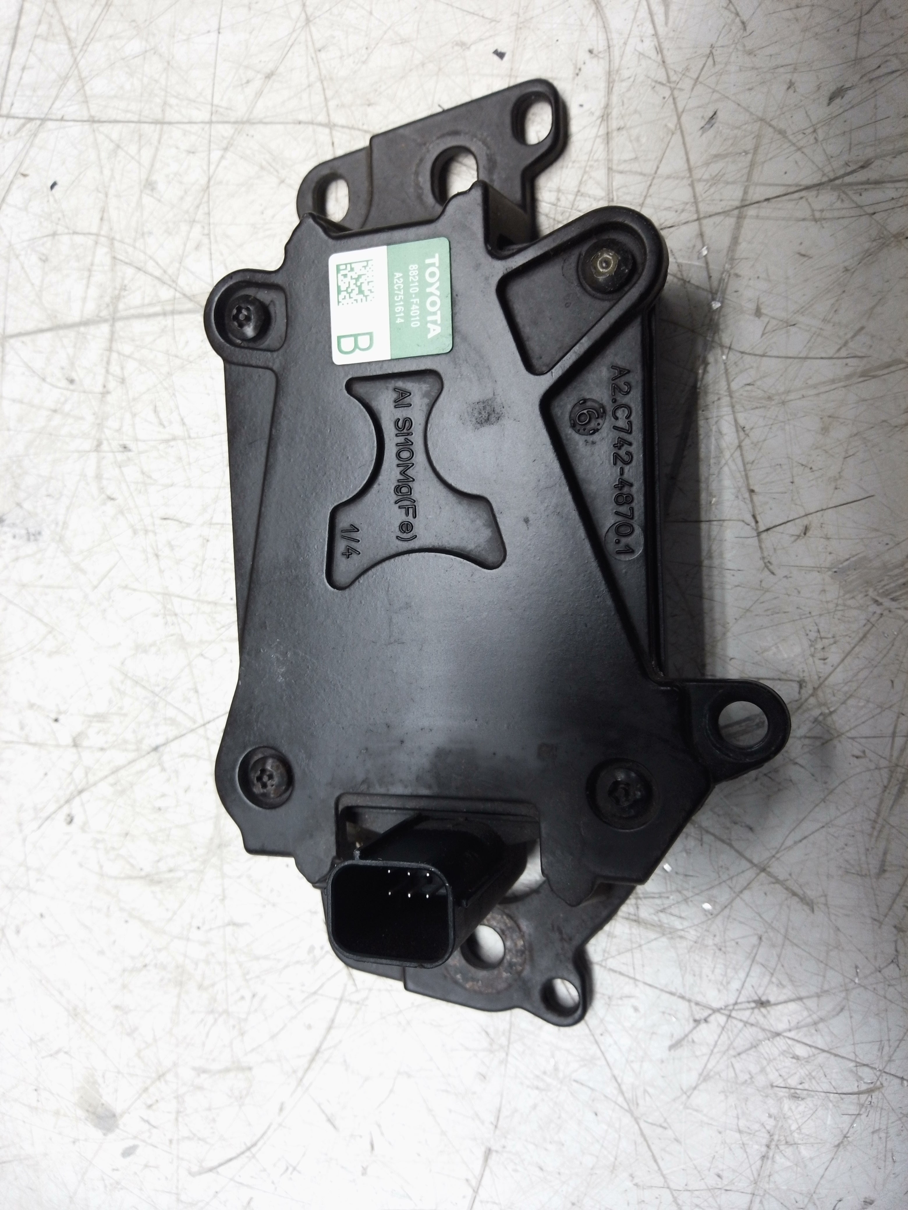 Toyota C-HR 2016-2021 Adaptive Cruise Control Radar Sensor (88210-F4010)