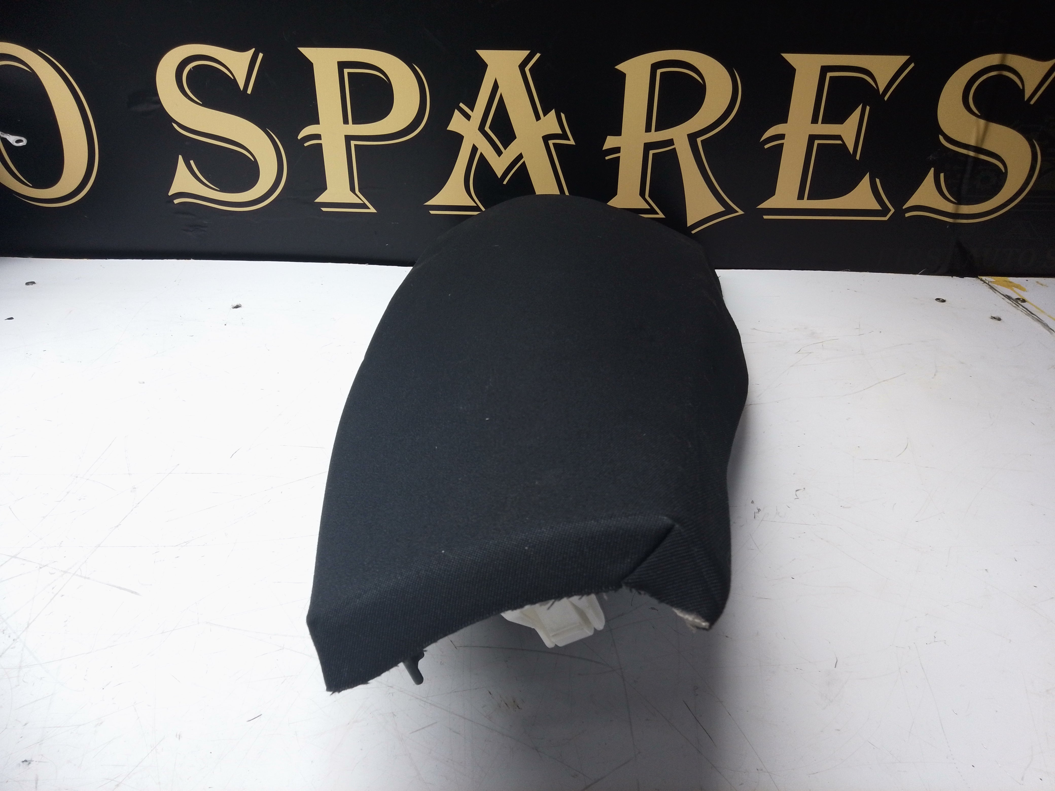 BMW 3 Series 2018–2024 Seat Finisher Cloth (8496120-10)