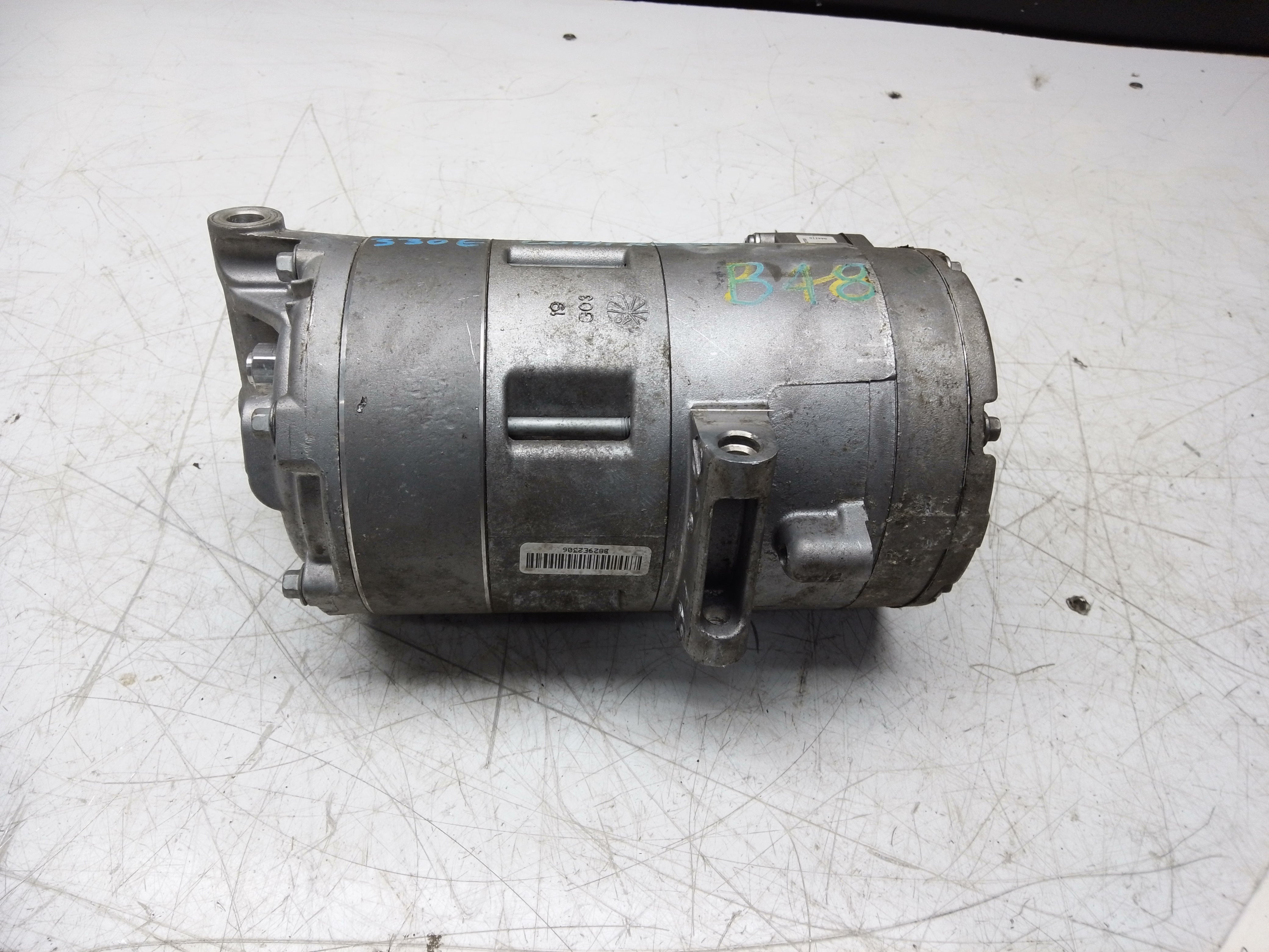 BMW 5 Series G30 G31 2017–23 Air Conditioning Compressor Pump (9496109)