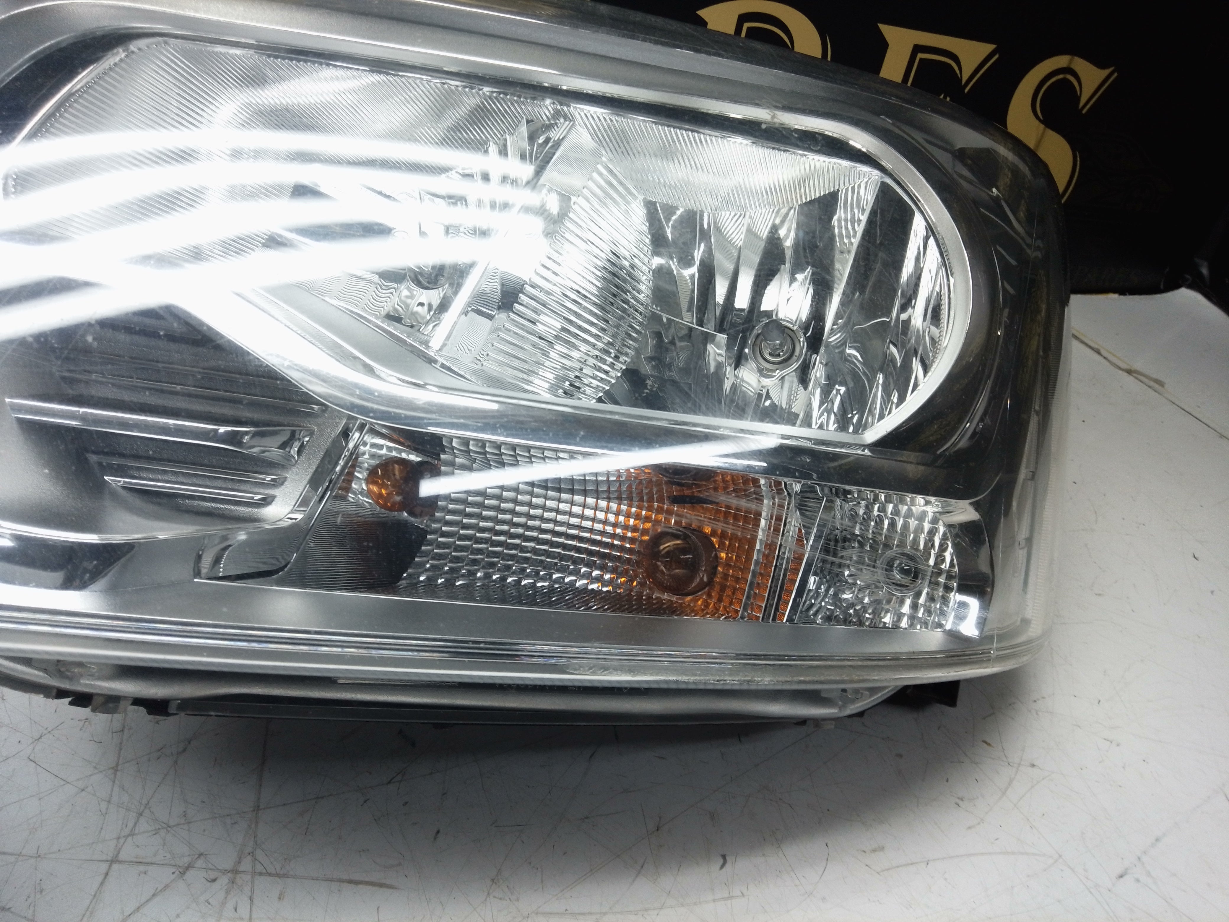 Ford Transit Left Headlight 2014–2018 (BK31-13W030-AF)