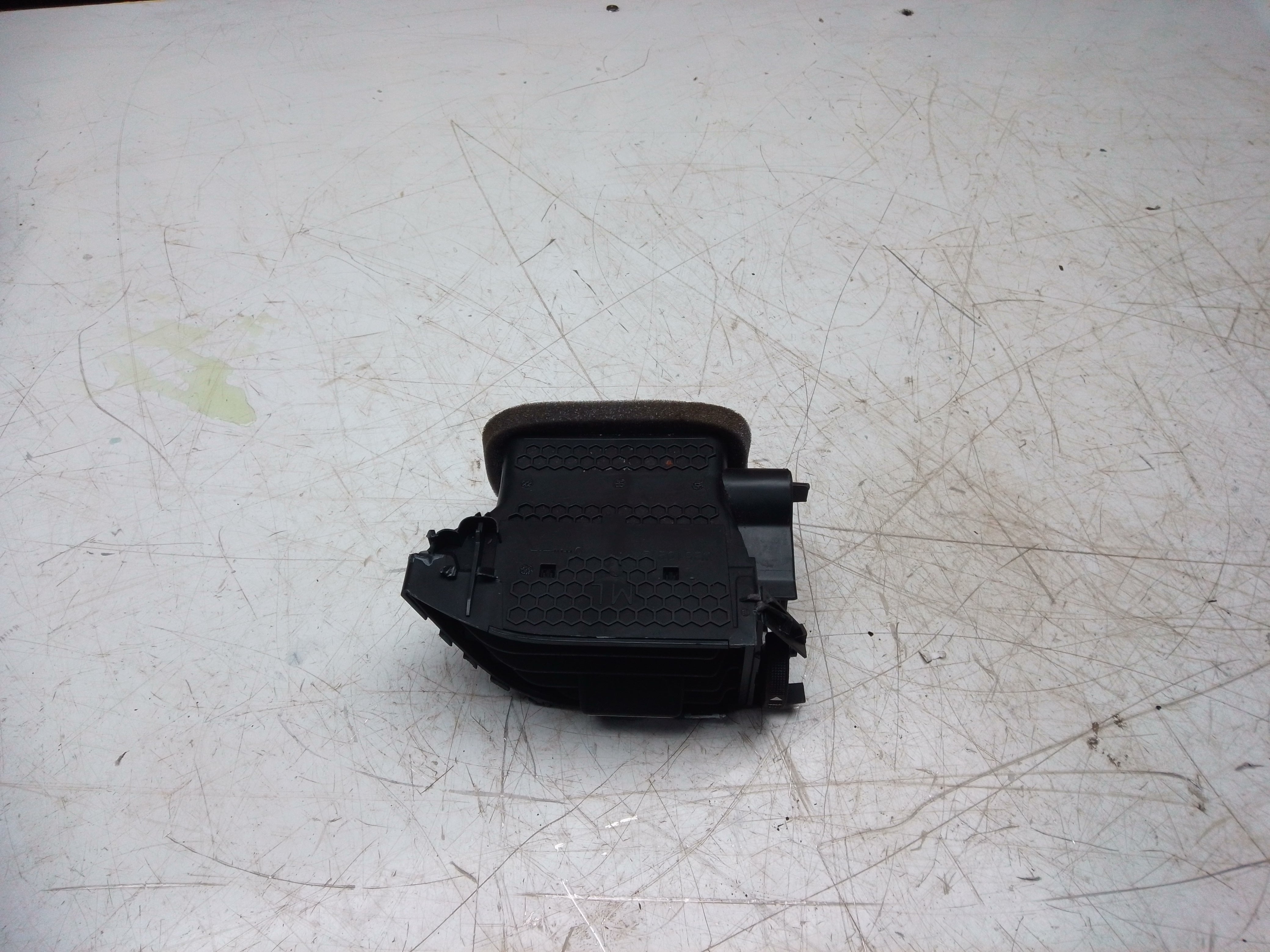 Ford Fiesta 2021 Centre Black Dashboard Vents (H1BB19K617)