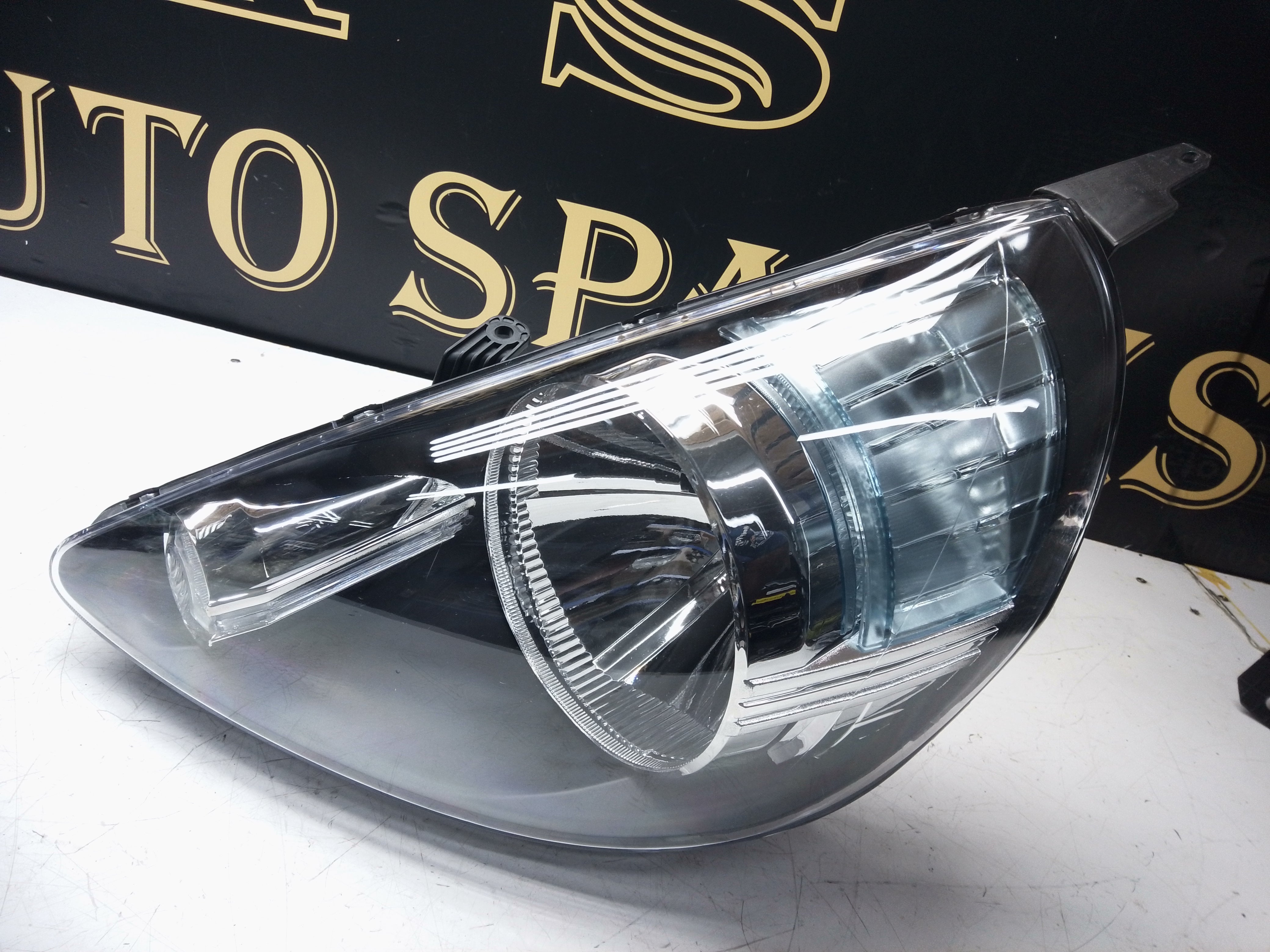 Honda Jazz 2004–2008 Left Headlight