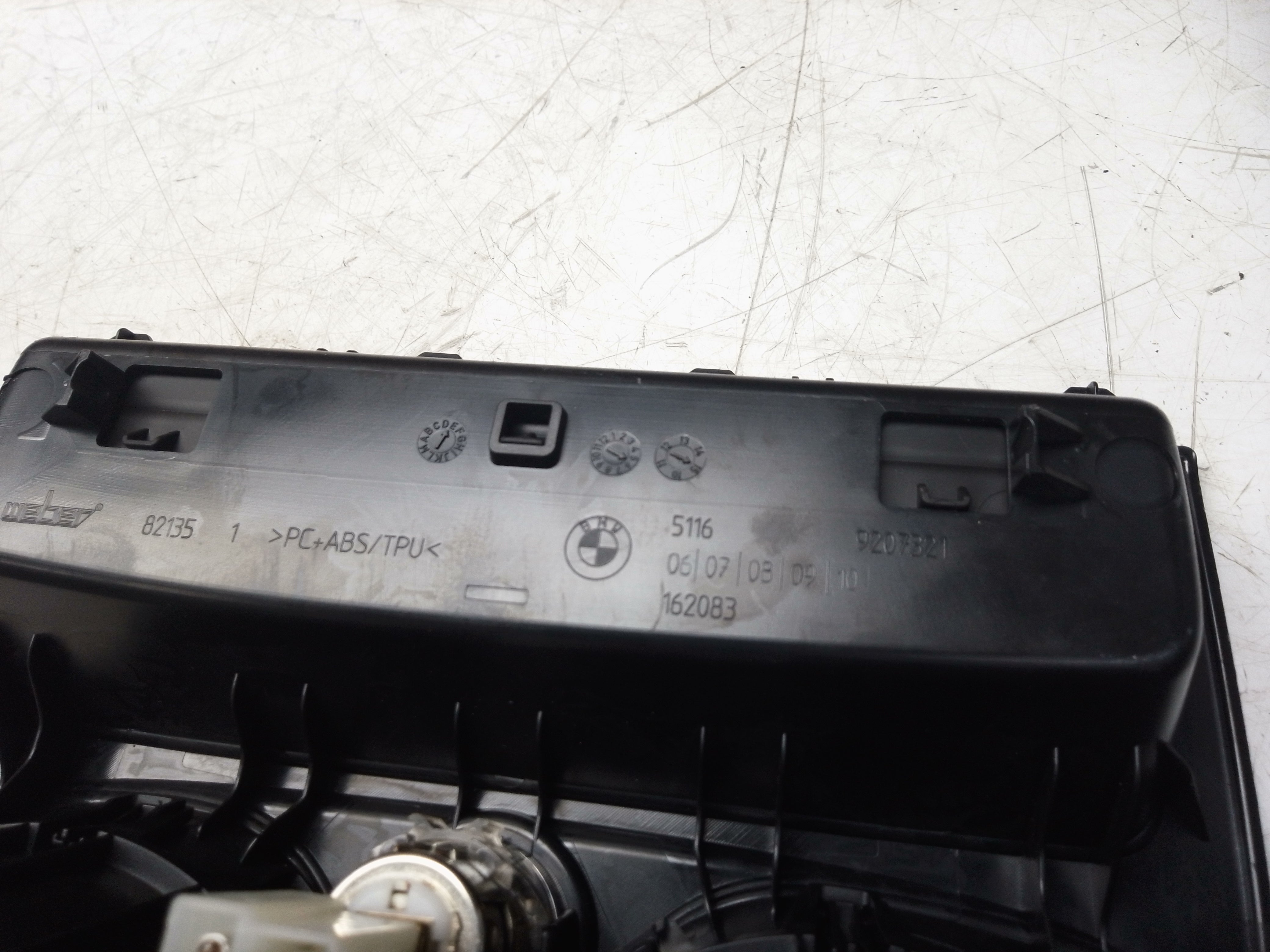 BMW 1 Series Hatchback Cup Holder (9207321)