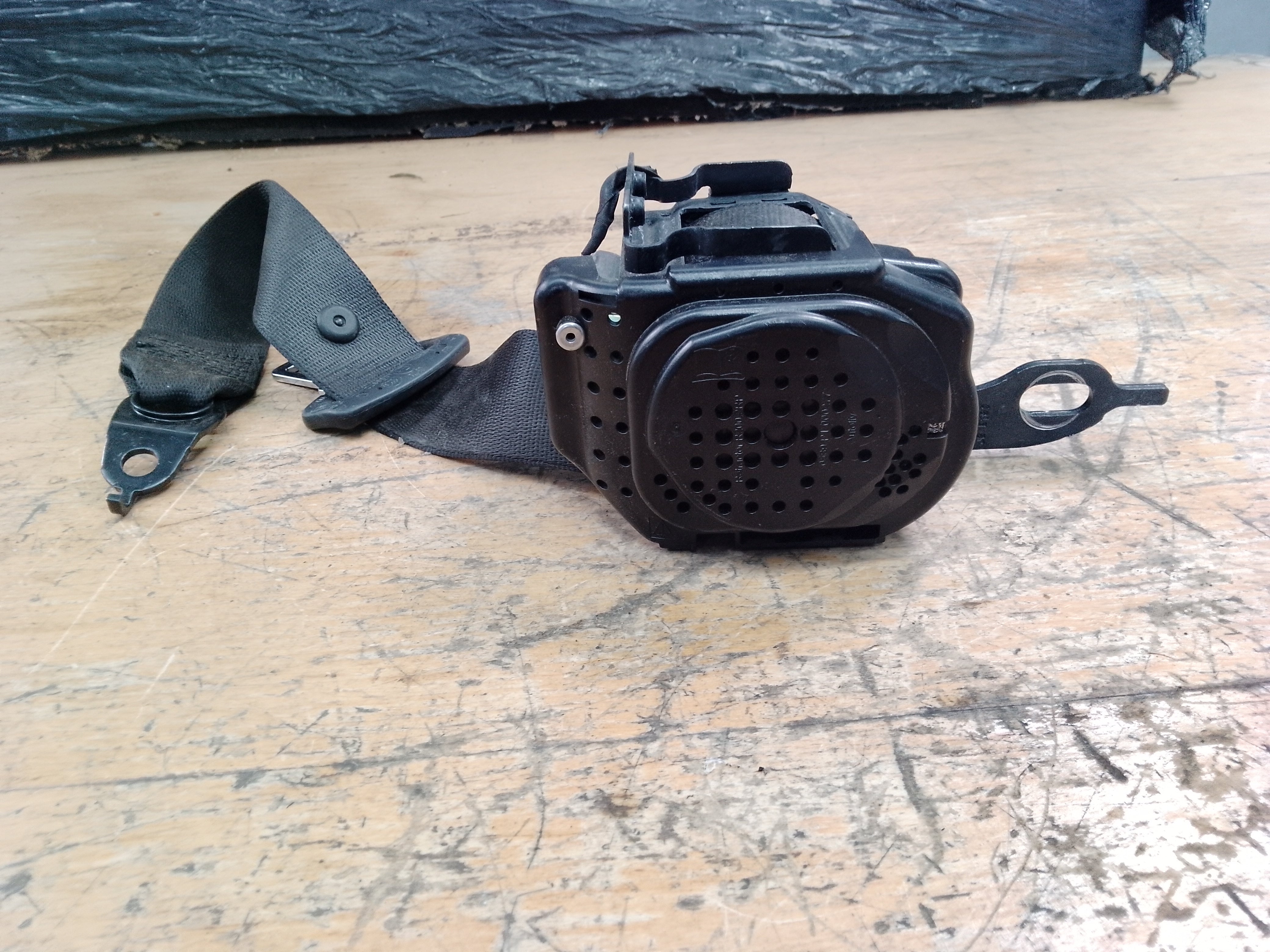 BMW 5 Series G30 2017 Rear Left or Right Seat Belt (639708700B)