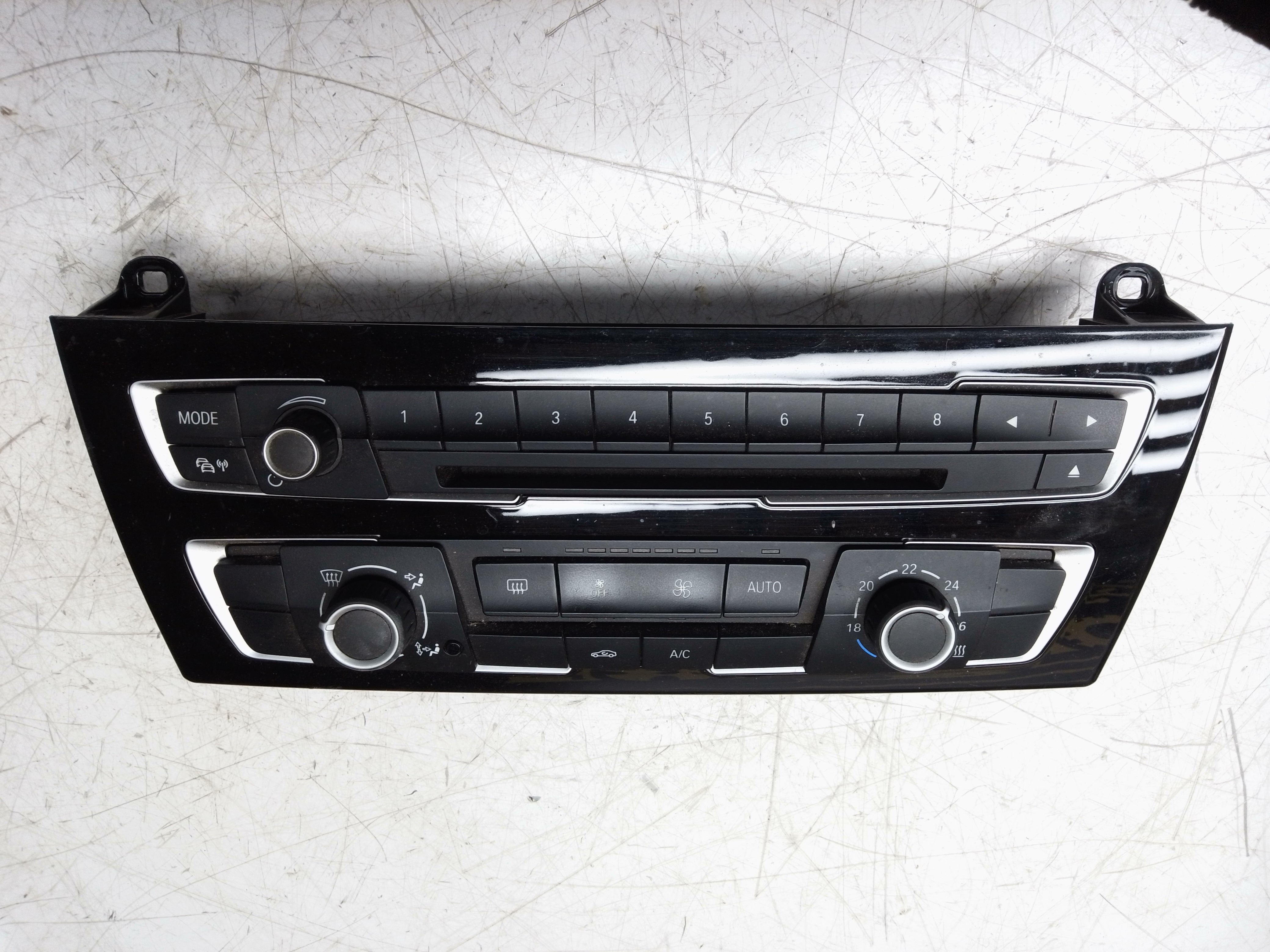 BMW 1 Series F20 F21 2011–2019 A/C Heater Climate & Radio Control Unit (173138 10)