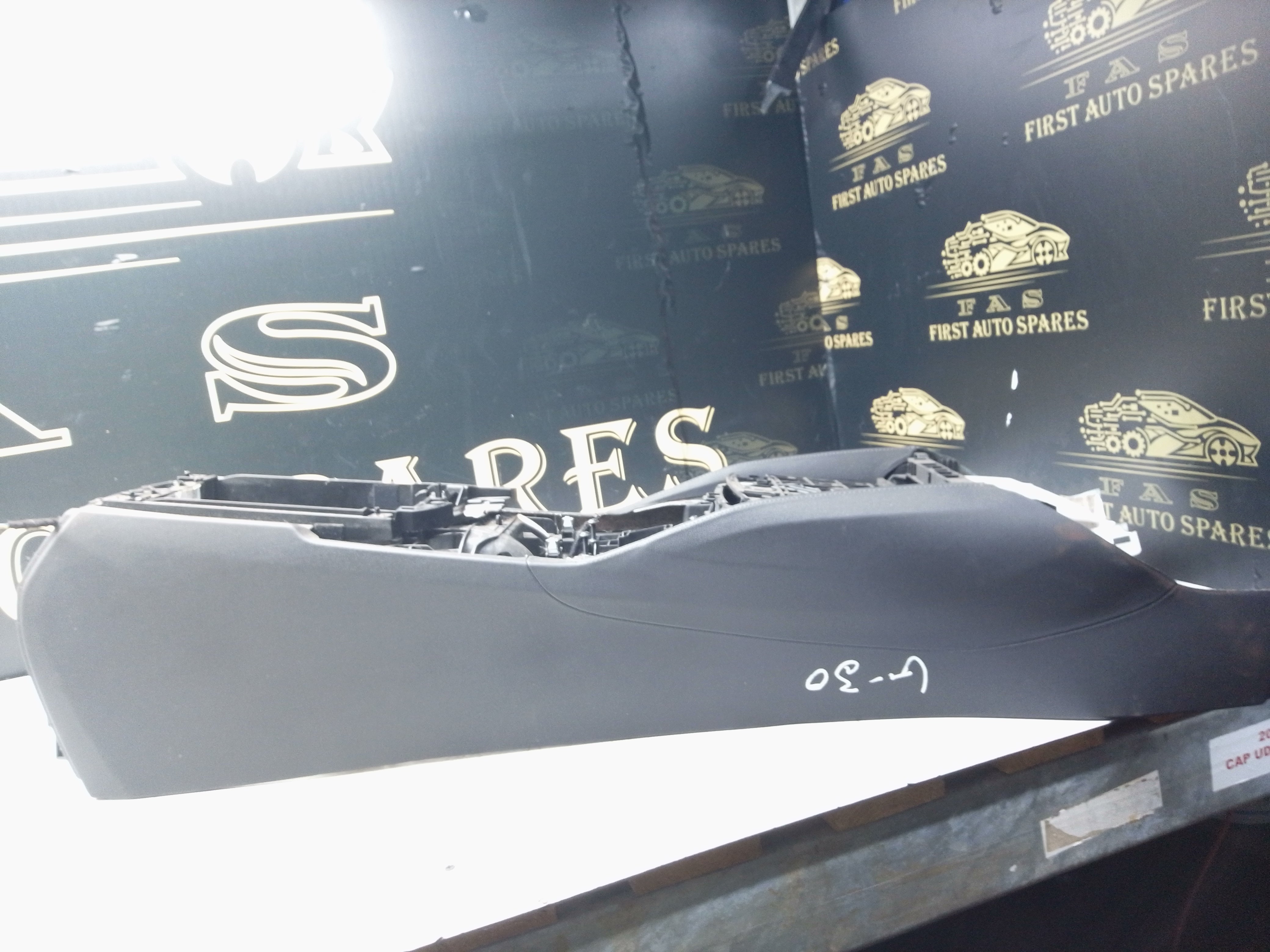 BMW 5 Series G30 2017–2023 Centre Console