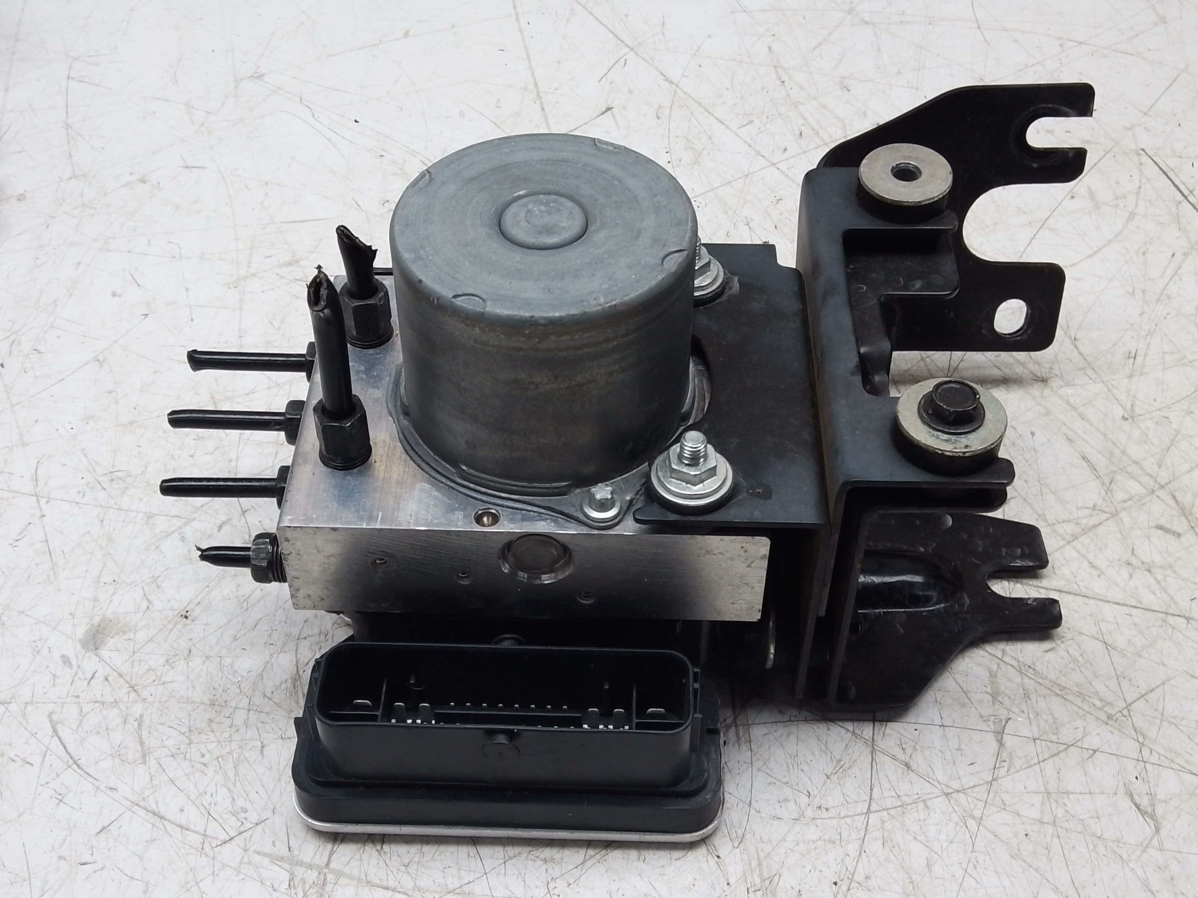 Nissan Qashqai J12 2023 ABS Pump Modulator Control Unit 1.5P (47660-6UM1A)