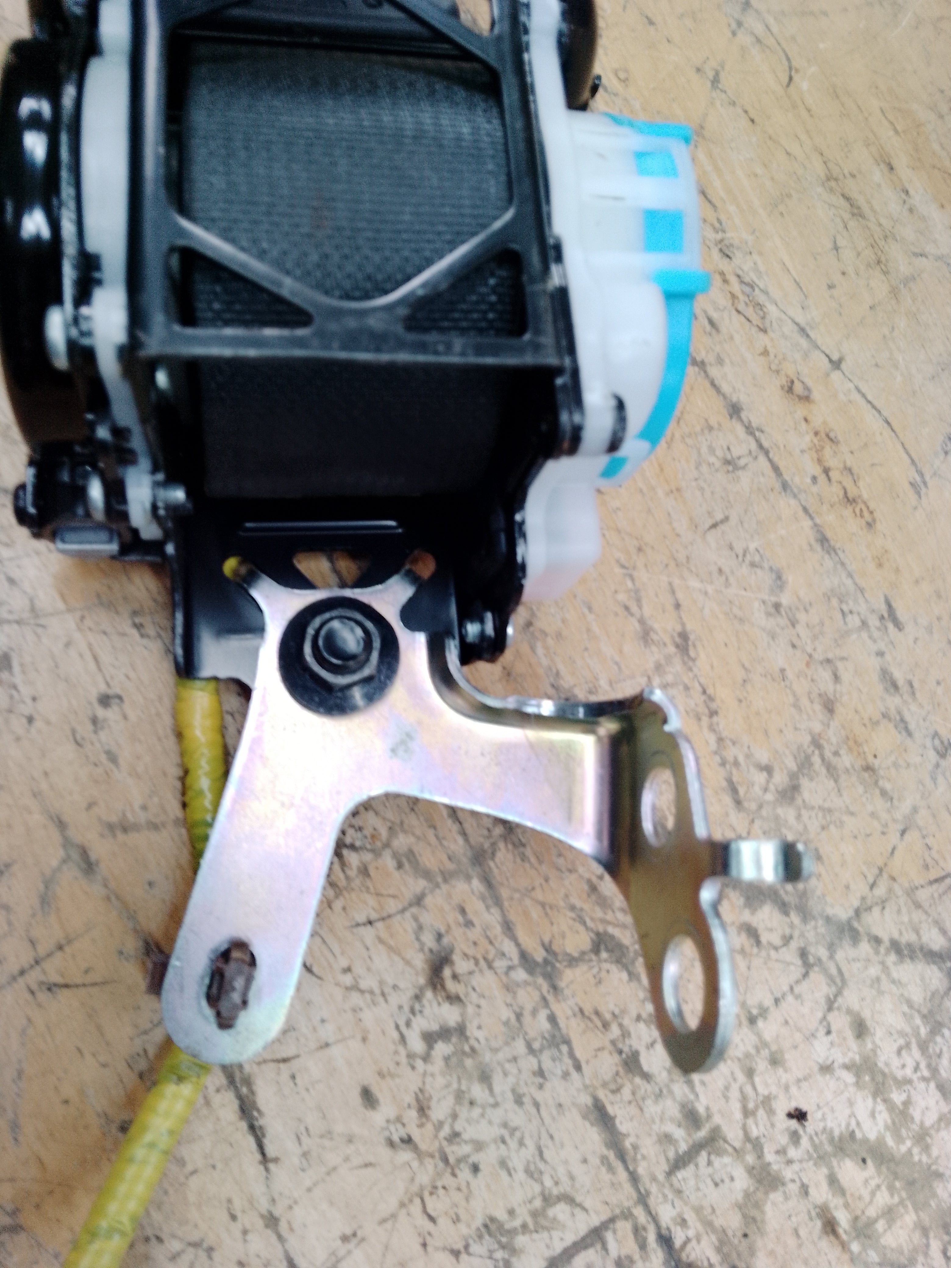 Mazda CX-5 2014 Front Seat Belt – Left Passenger Side (0589-P1-000146)