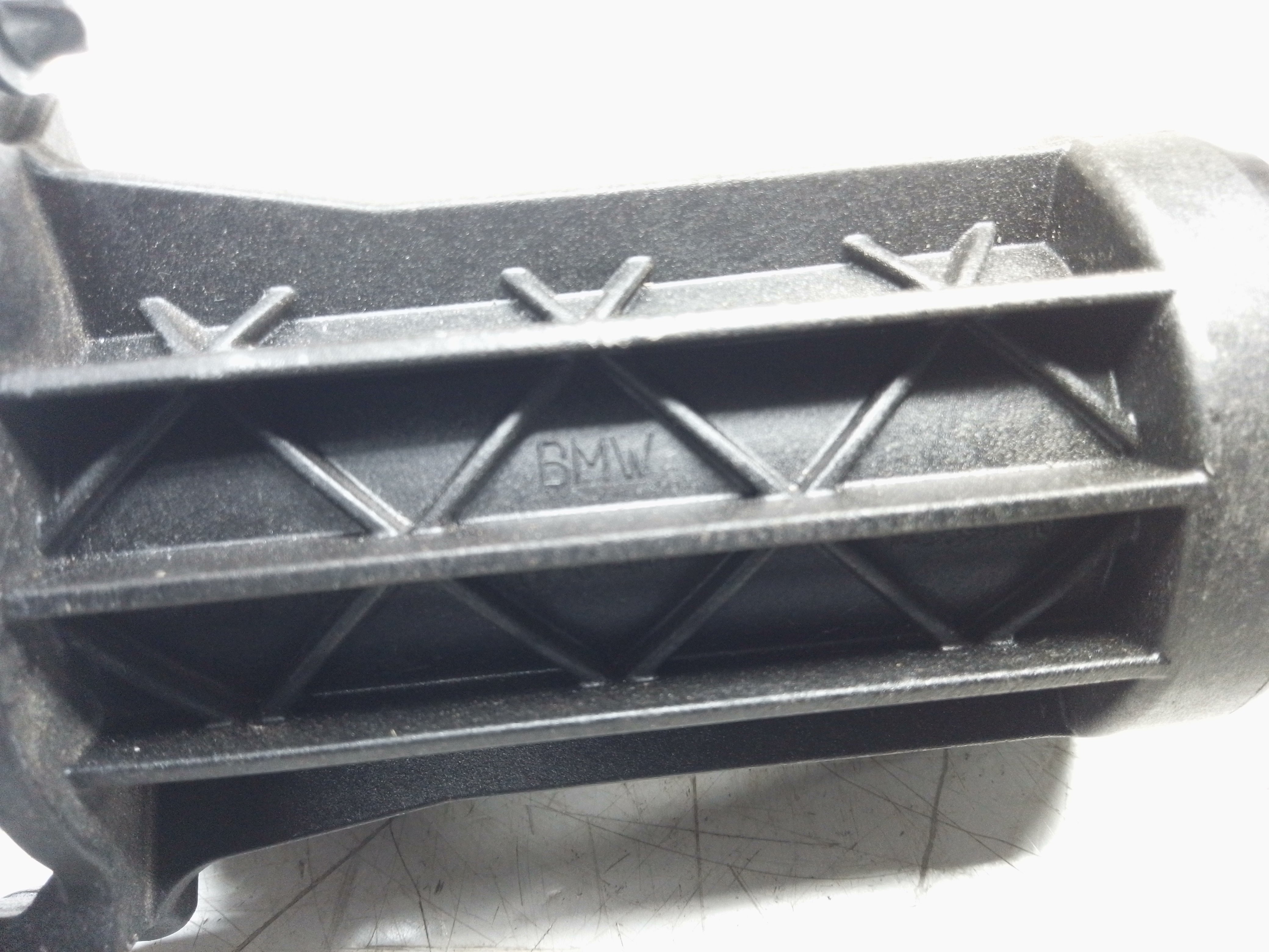 BMW X4 G02 / F98 Oil Filler Neck (31638707) (8064480)