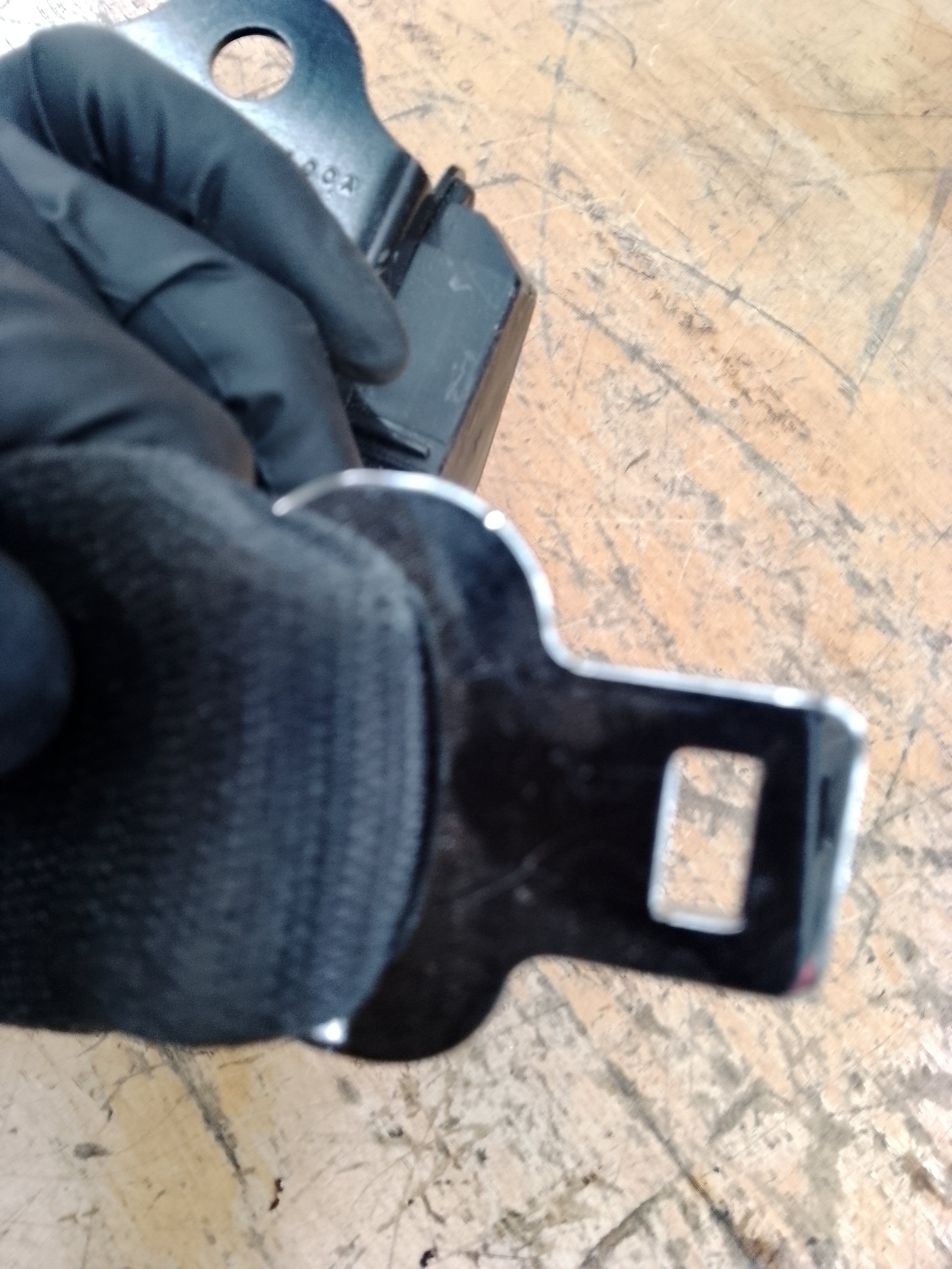 BMW X5 2013–18 Rear Seat Belt – Right Hand (623202800D)