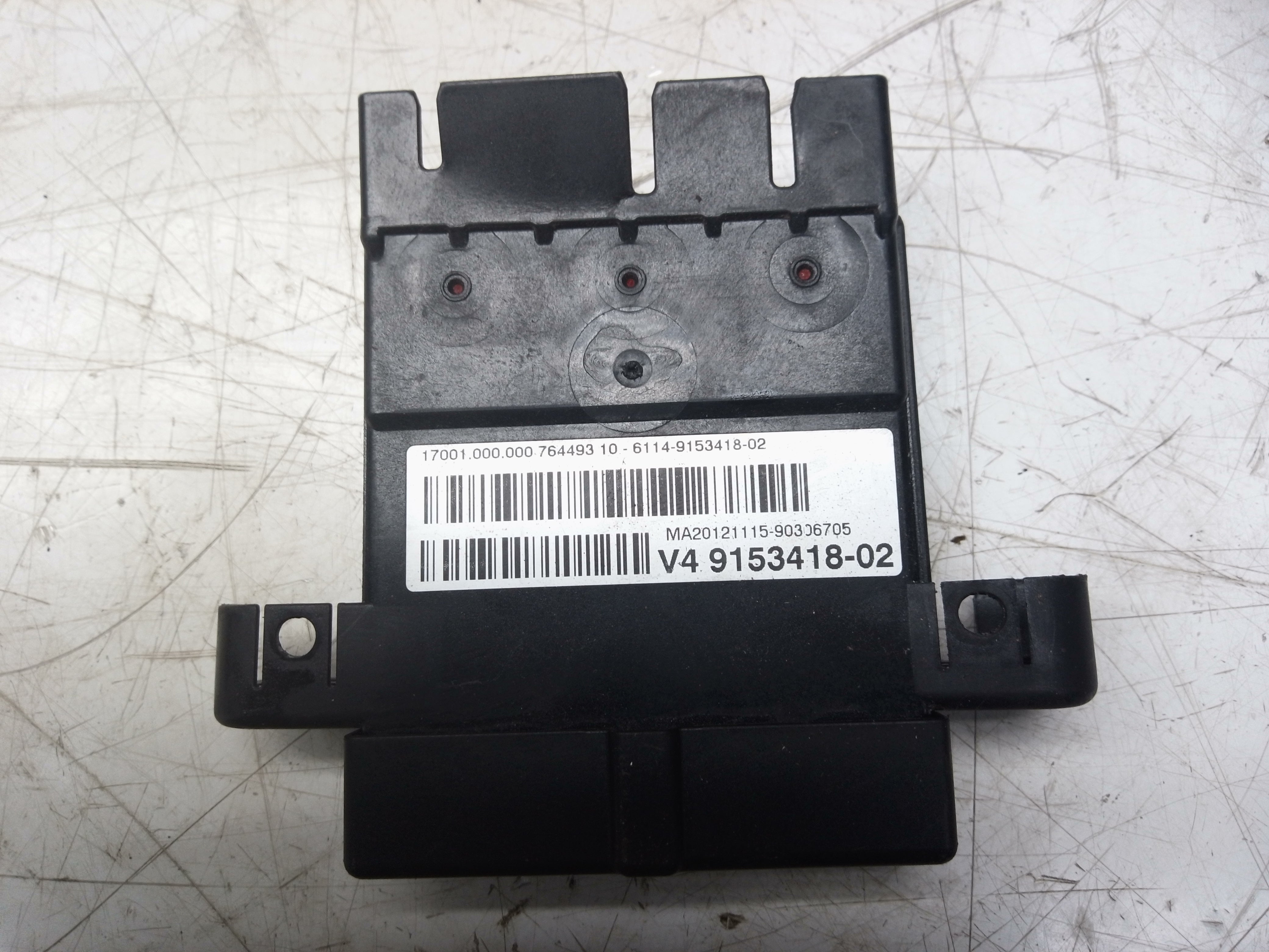 BMW 5 Series F10 2010–2016 Power Distribution Control Module Unit (9153418)
